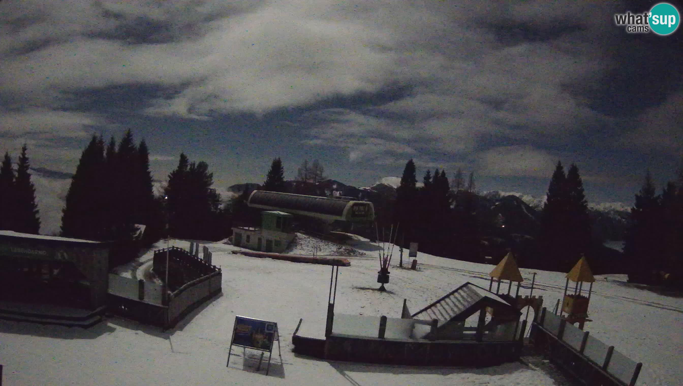 Webcam de la station de ski des Alpes slovènes à Cerkno Počivalo