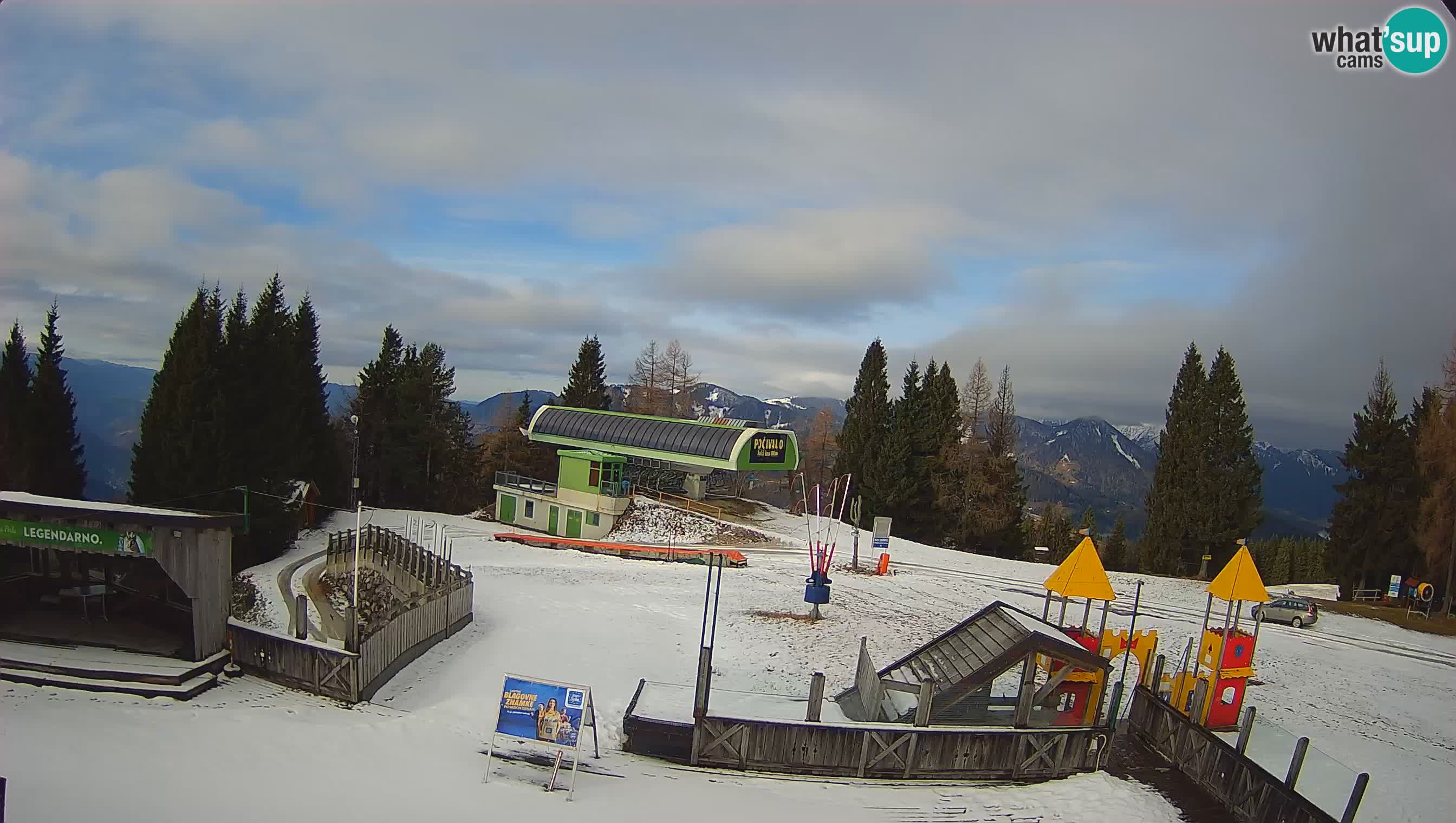 Webcam de la station de ski des Alpes slovènes à Cerkno Počivalo