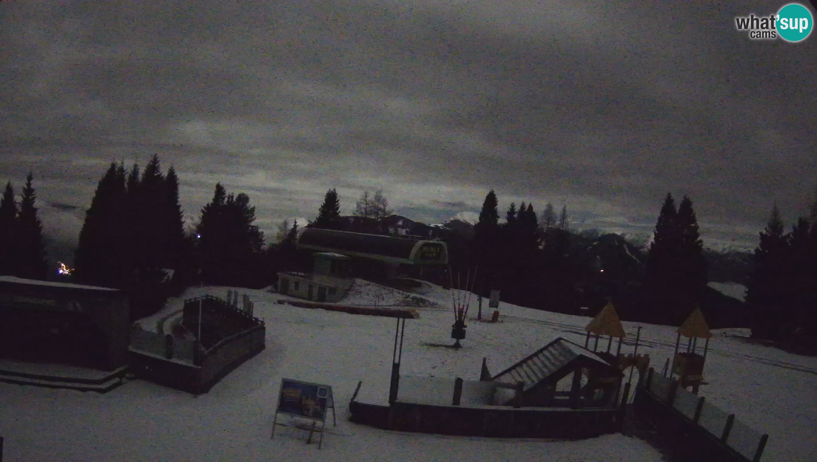 Webcam Počivalo – Alpska Perla | Vista live dalla stazione sciistica di Cerkno