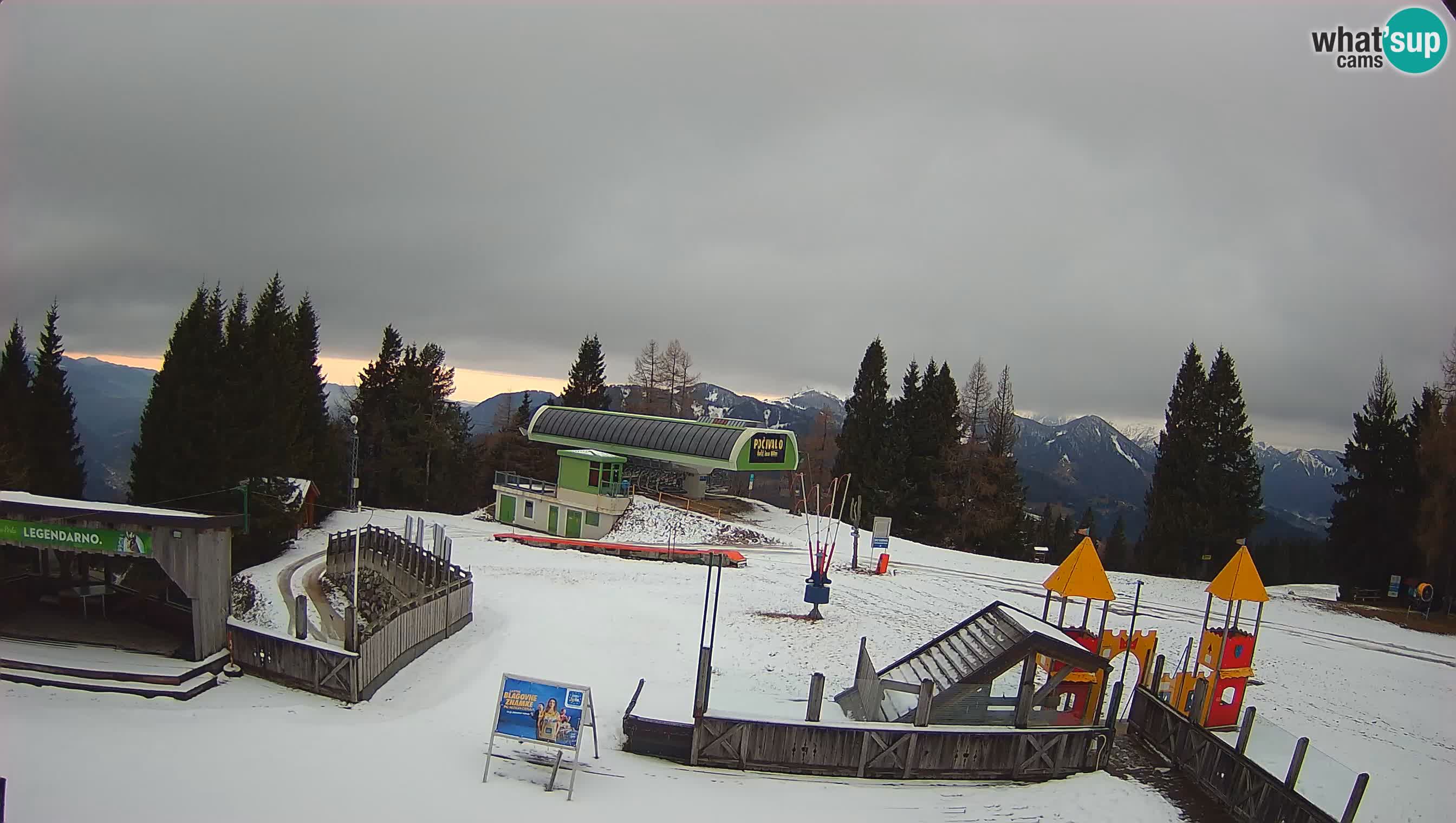 Alpska Perla kamera Cerkno Počivalo