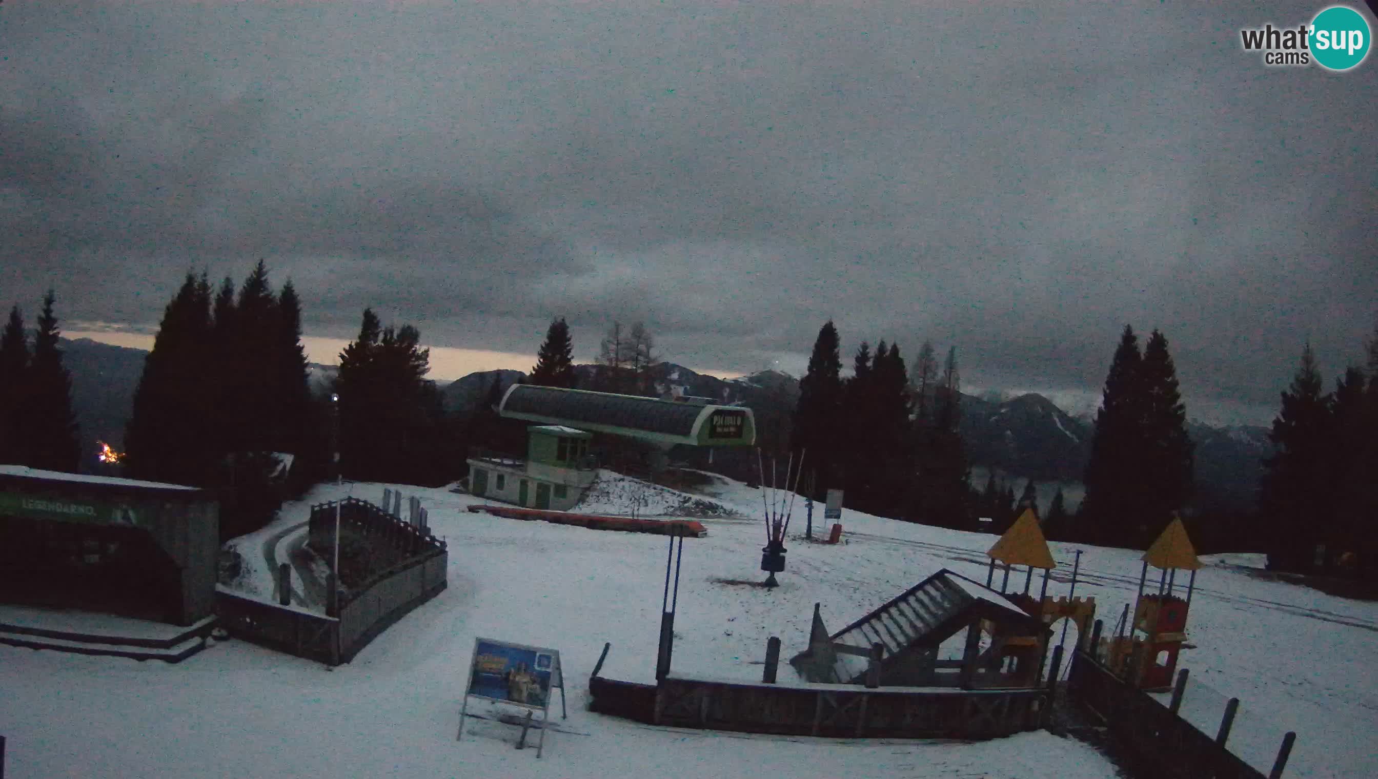 Alpska Perla Ski hotel Cerkno Počivalo webcam – Slovenia