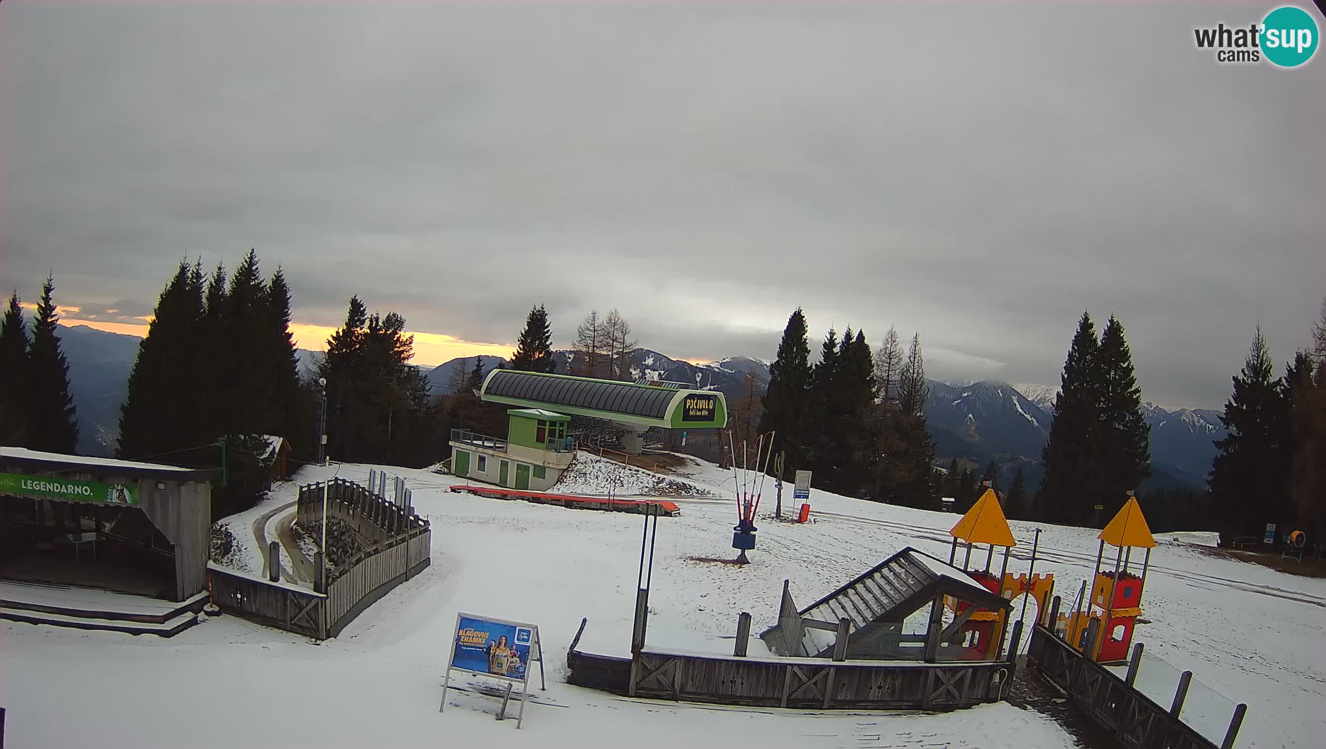 Alpska Perla kamera Cerkno Počivalo