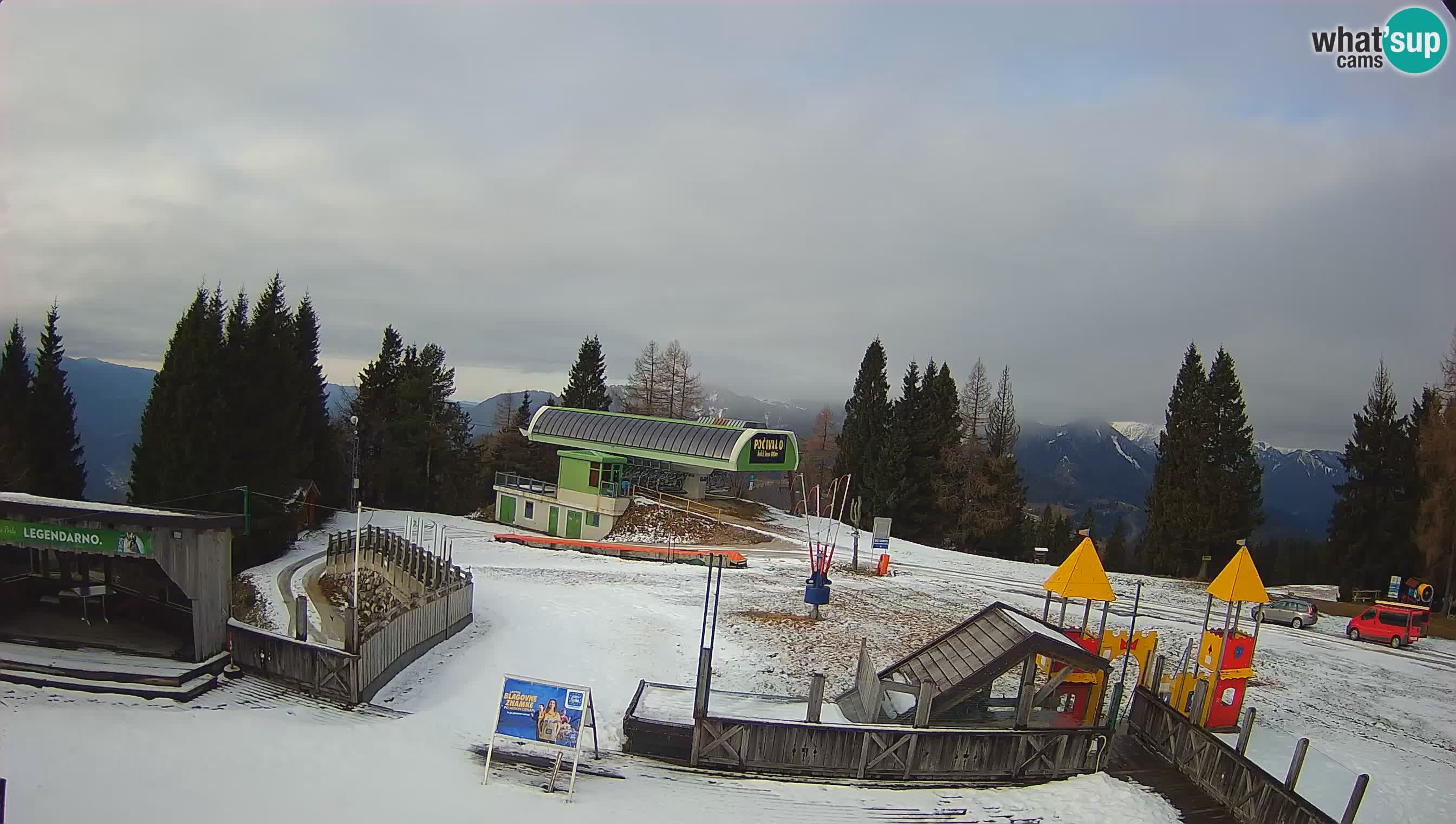 Webcam de la station de ski des Alpes slovènes à Cerkno Počivalo