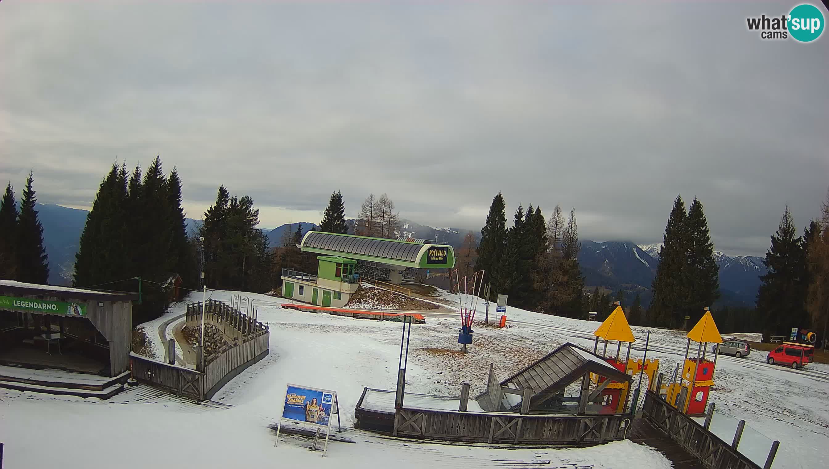 Webcam de la station de ski des Alpes slovènes à Cerkno Počivalo