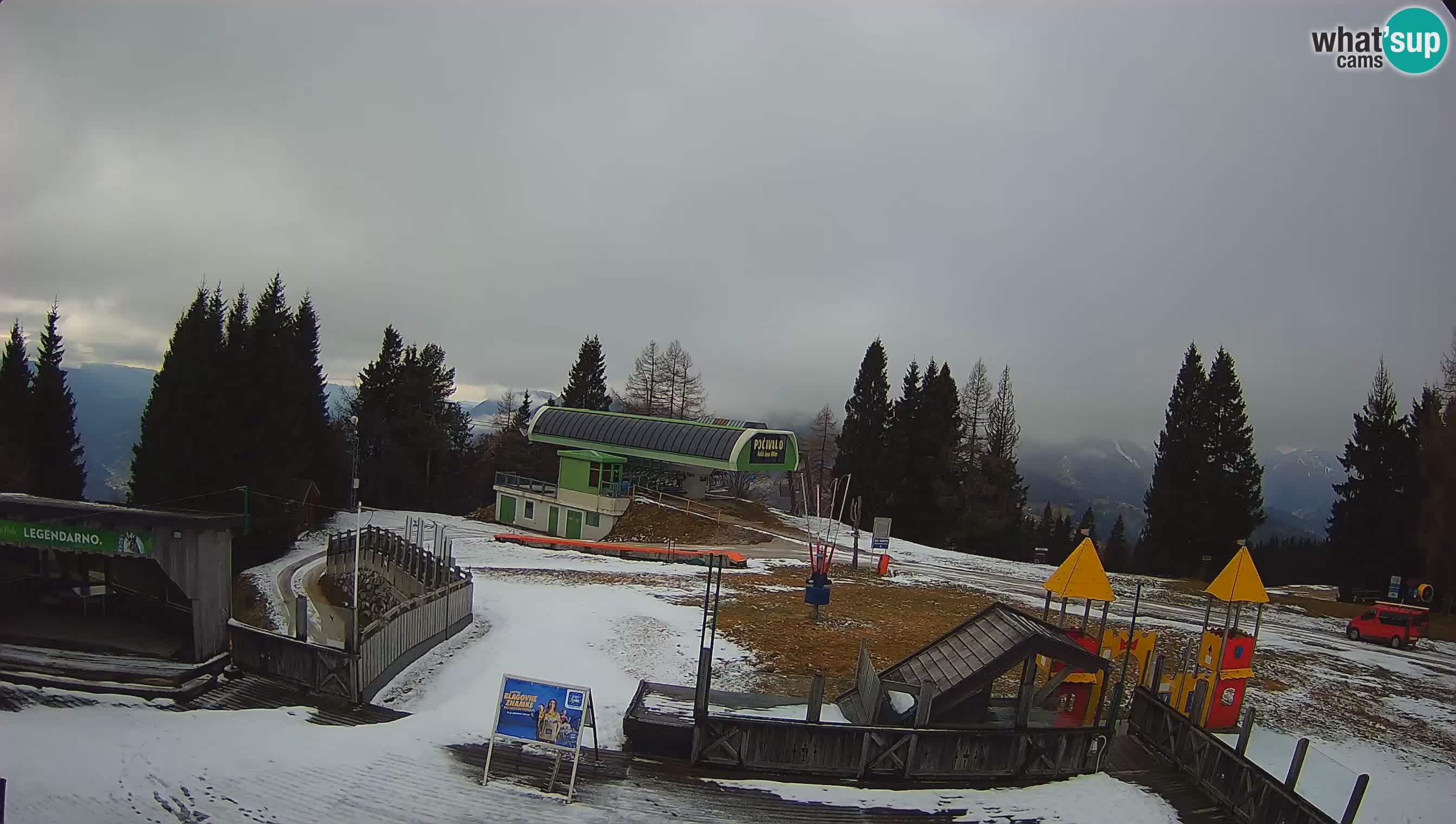 Webcam de la station de ski des Alpes slovènes à Cerkno Počivalo