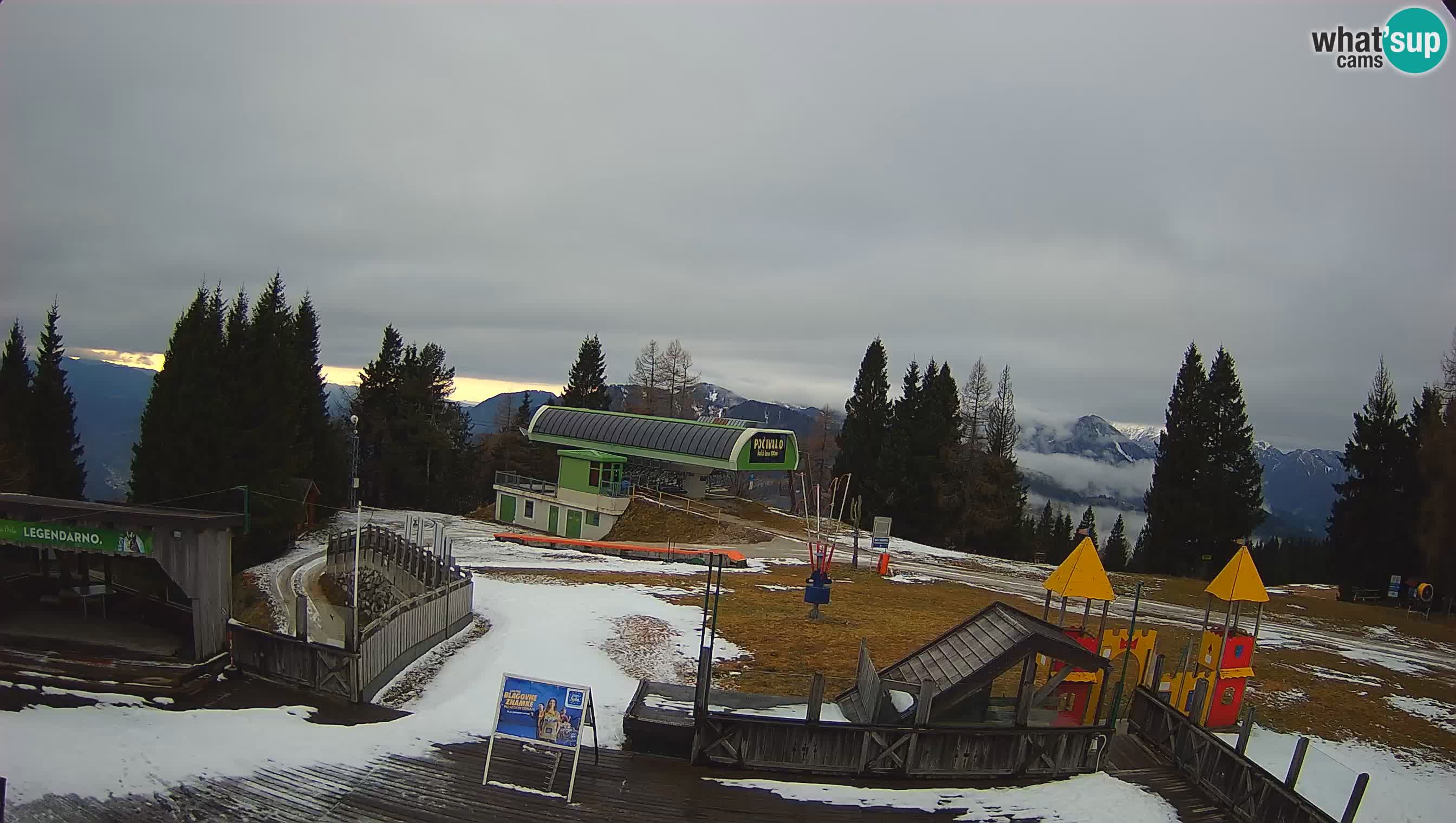 Alpska Perla kamera Cerkno Počivalo