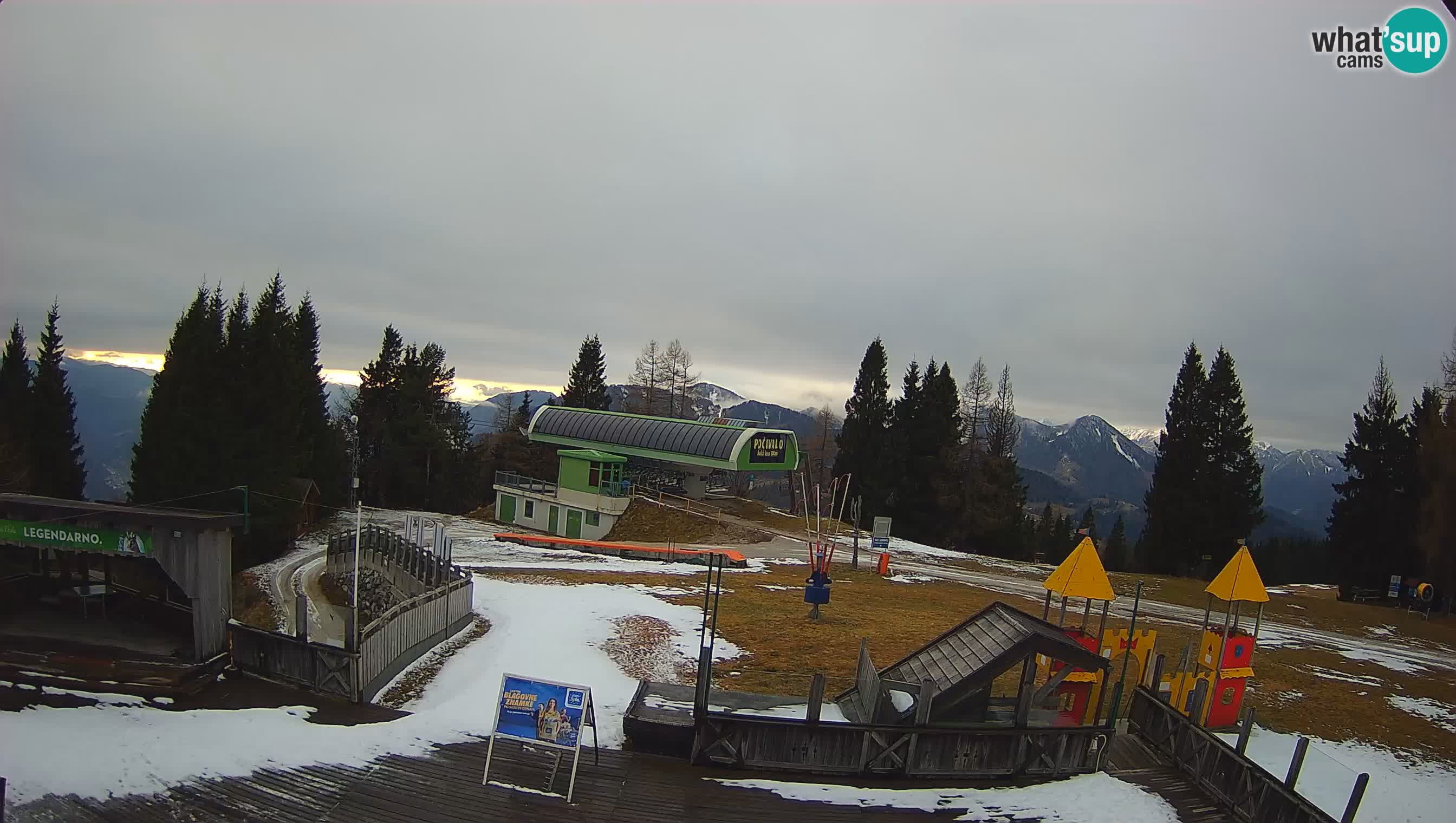 Alpska Perla kamera Cerkno Počivalo