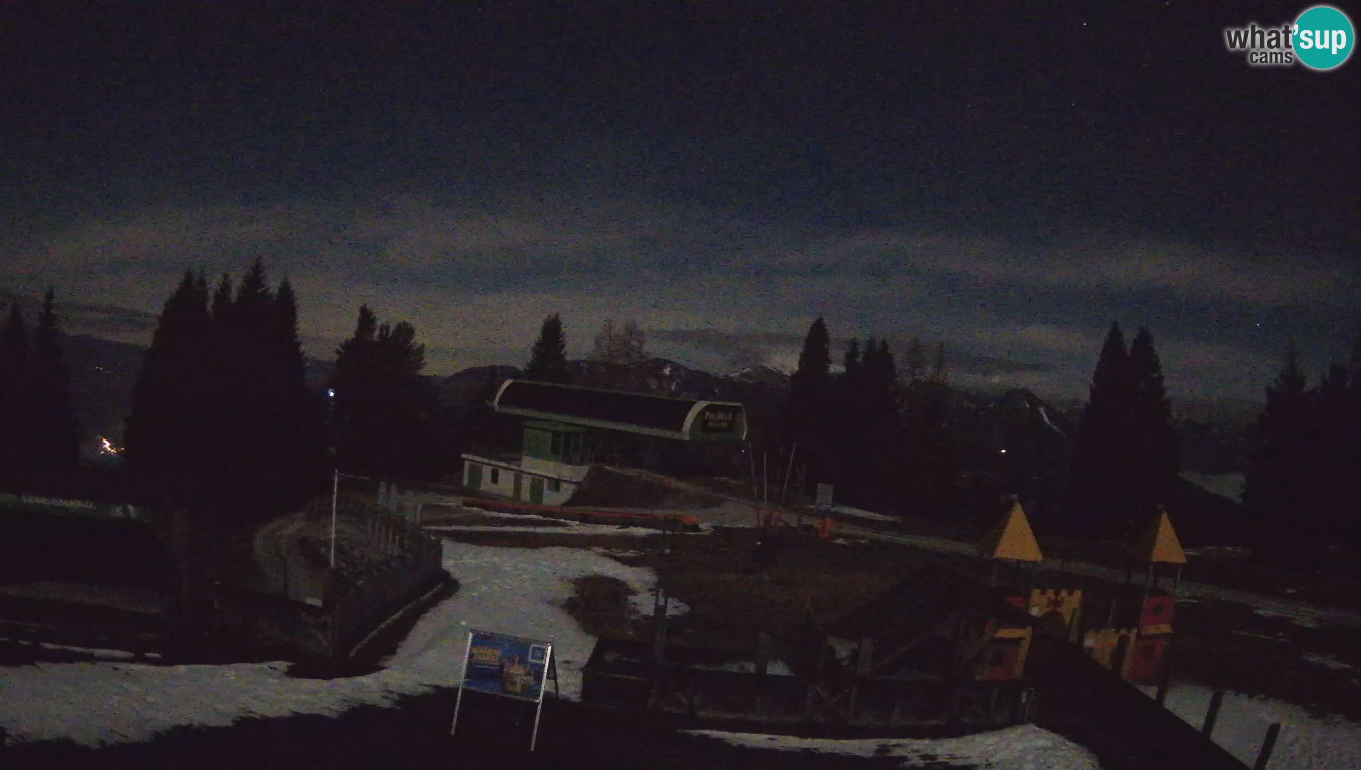 Webcam Počivalo – Alpska Perla | Vista live dalla stazione sciistica di Cerkno