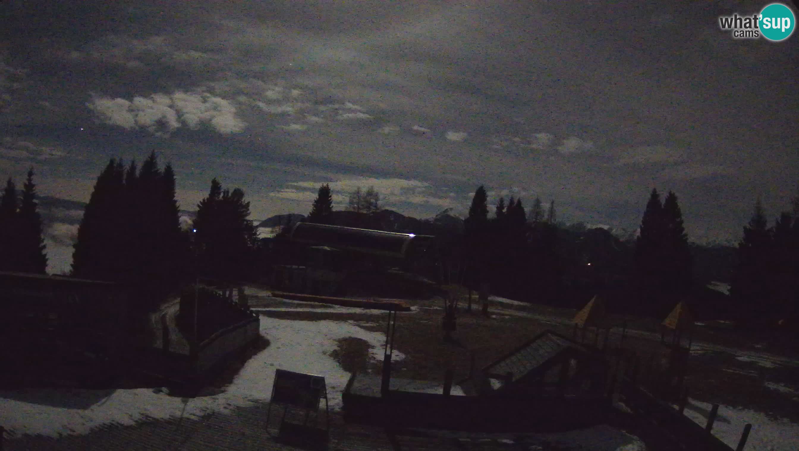 Web kamera Počivalo – Alpska Perla | Pogled uživo sa skijališta Cerkno