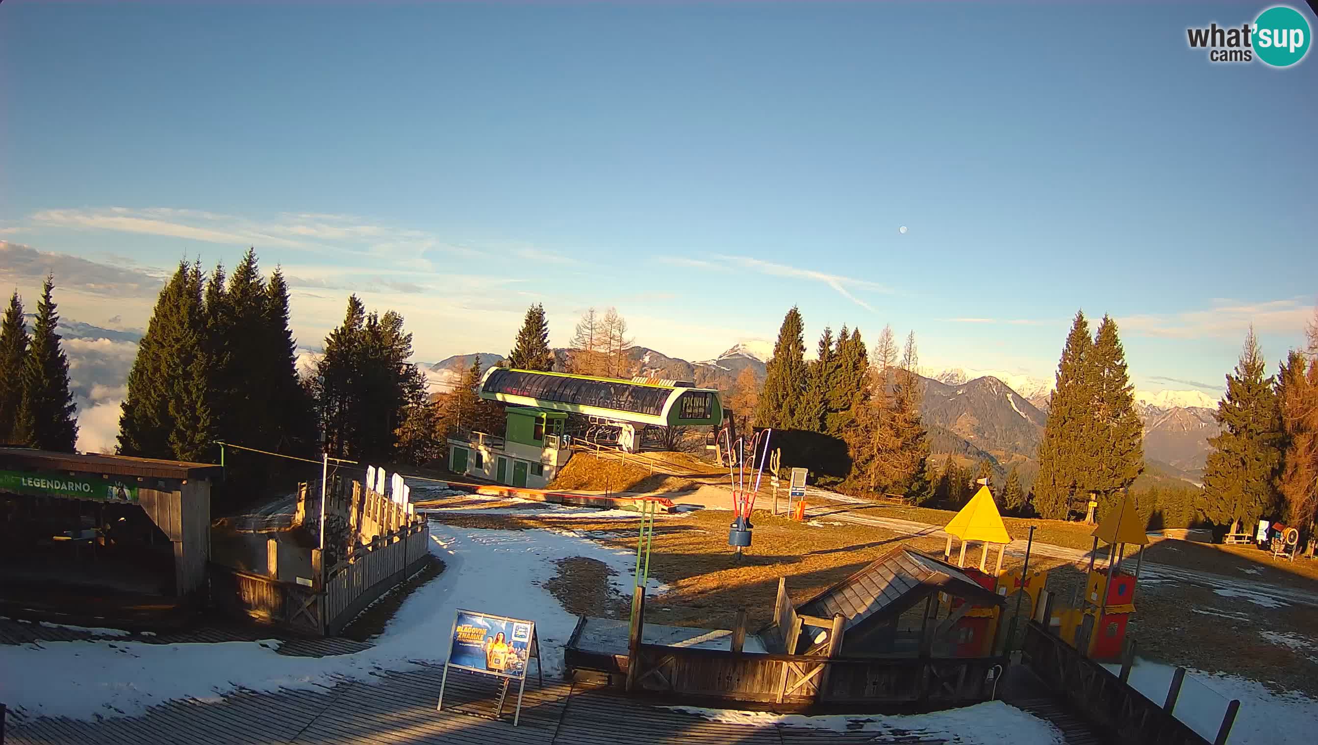 Cámara web Počivalo – Alpska Perla | Vista en vivo desde la estación de esquí Cerkno