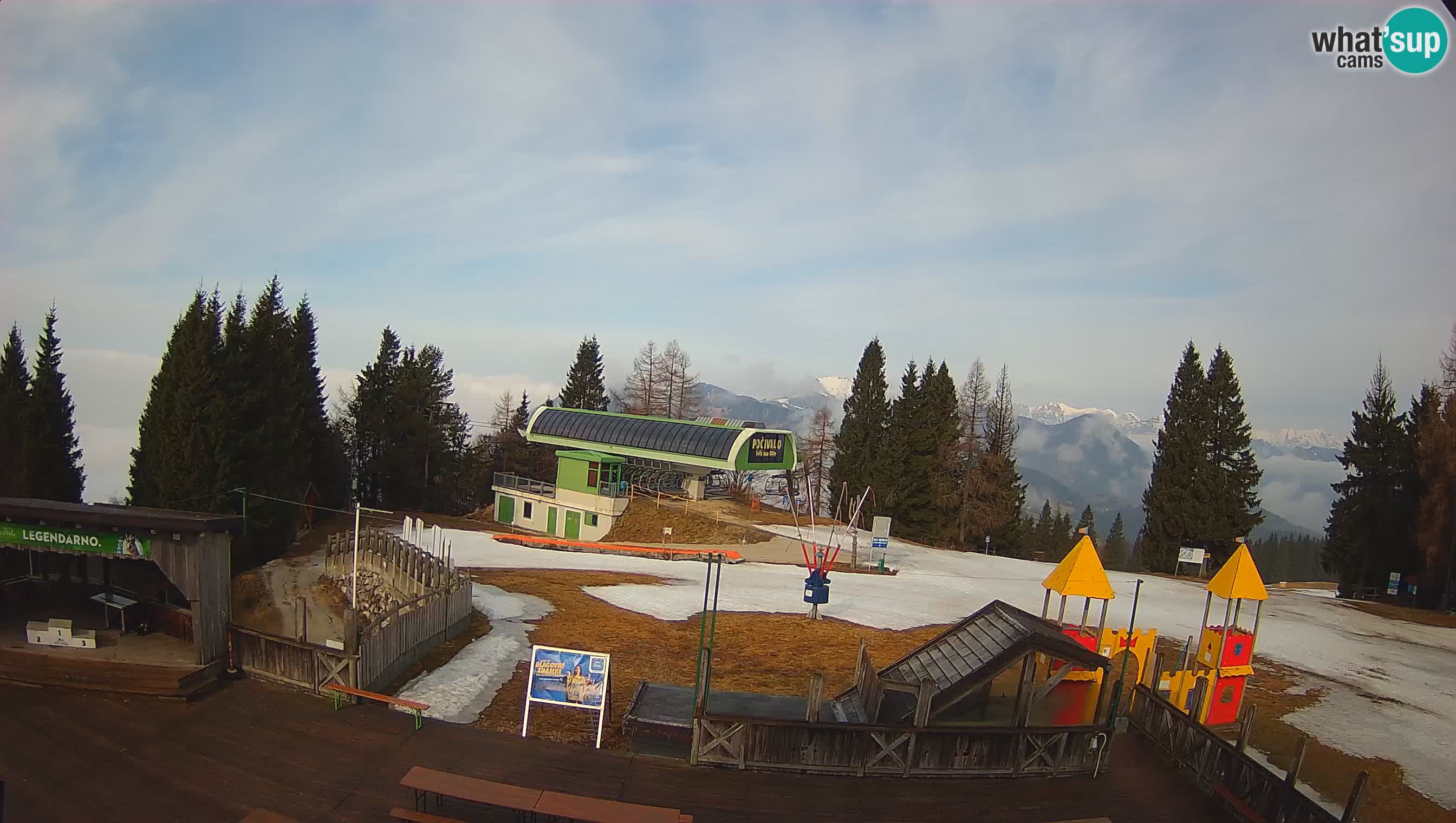 Spletna kamera Počivalo – Alpska Perla | Pogled v živo iz smučišča Cerkno