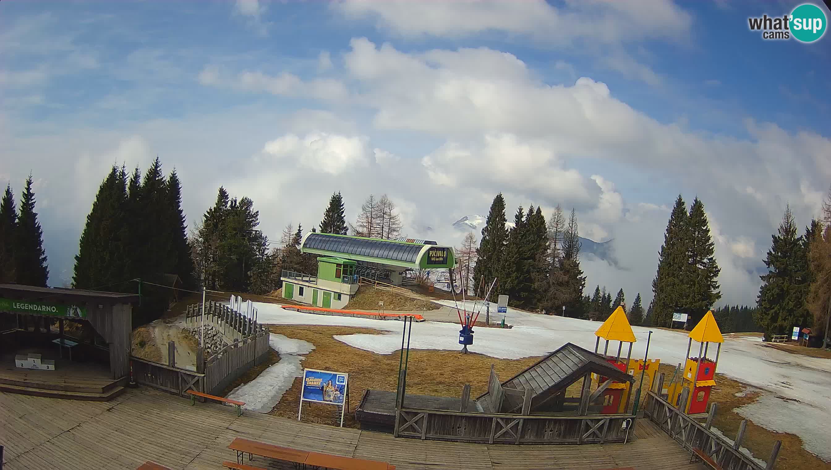 Cámara web Počivalo – Alpska Perla | Vista en vivo desde la estación de esquí Cerkno