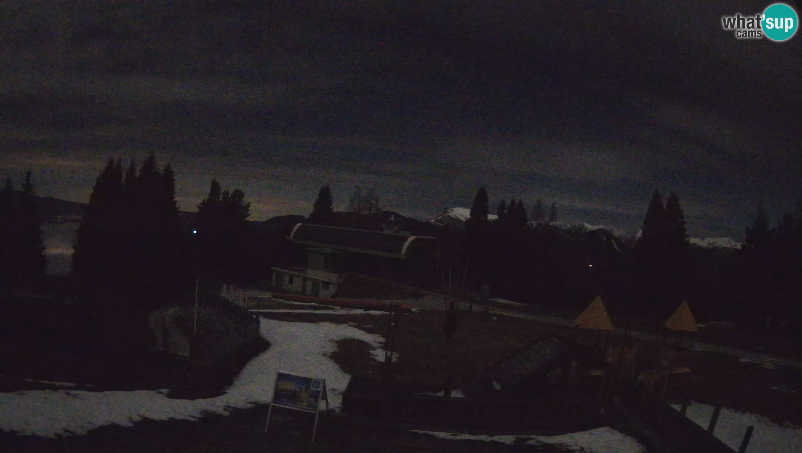 Webcam de la station de ski des Alpes slovènes à Cerkno Počivalo