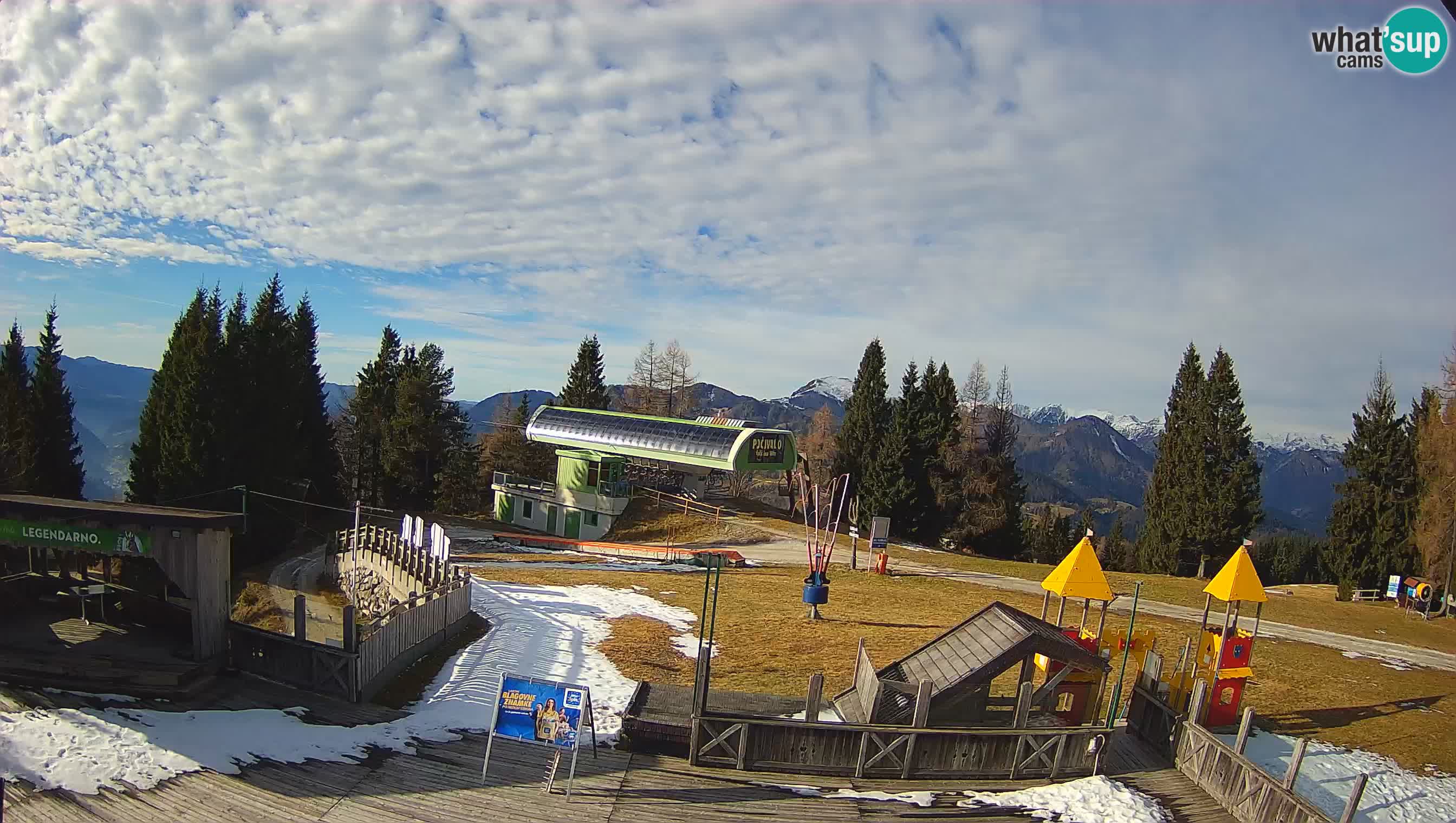Webcam de la station de ski des Alpes slovènes à Cerkno Počivalo