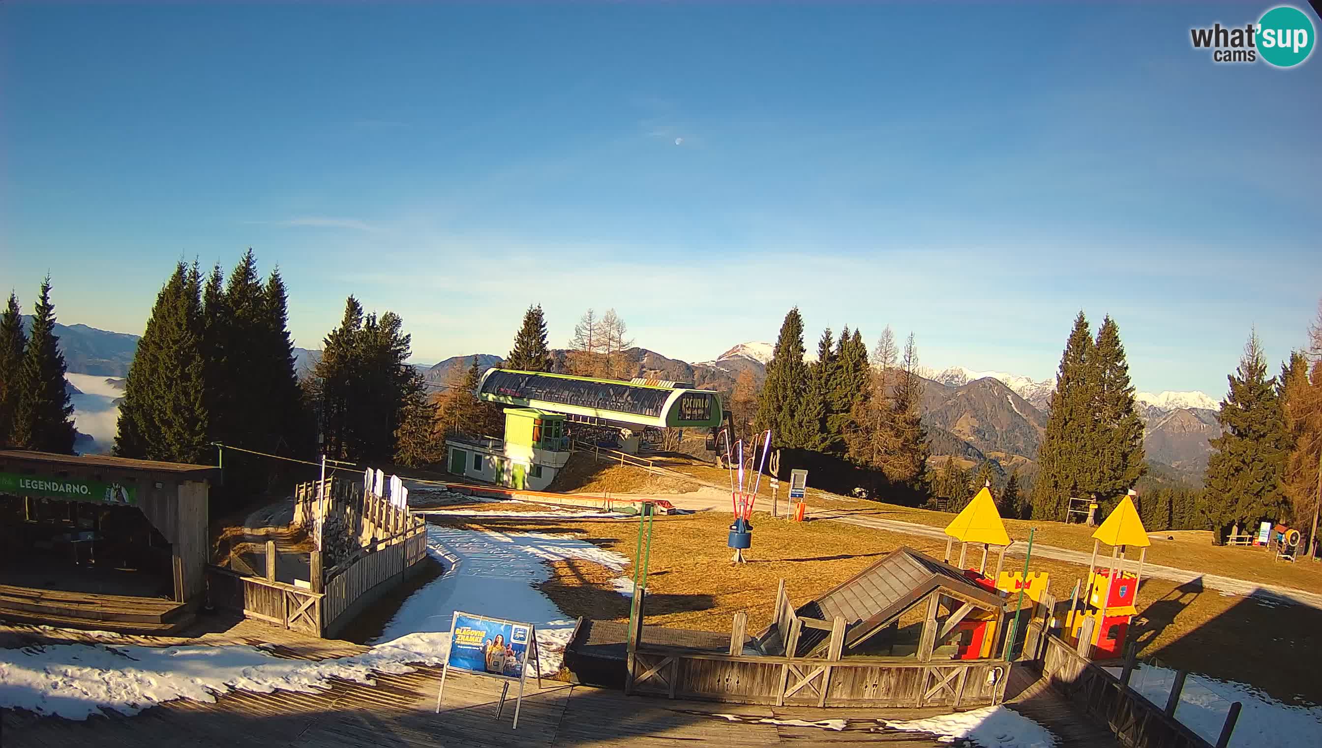 Cámara web Počivalo – Alpska Perla | Vista en vivo desde la estación de esquí Cerkno