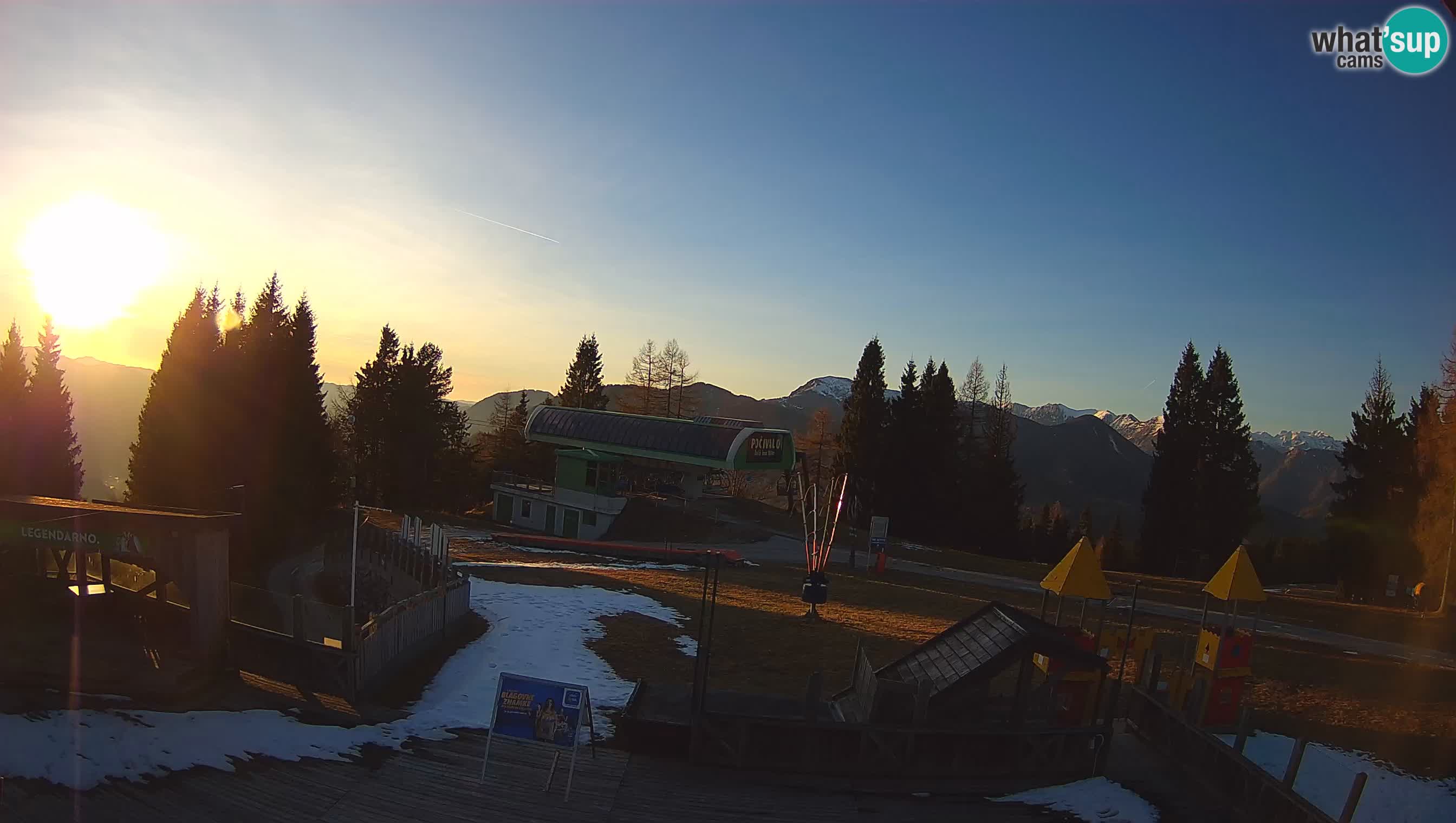 Web kamera Počivalo – Alpska Perla | Pogled uživo sa skijališta Cerkno