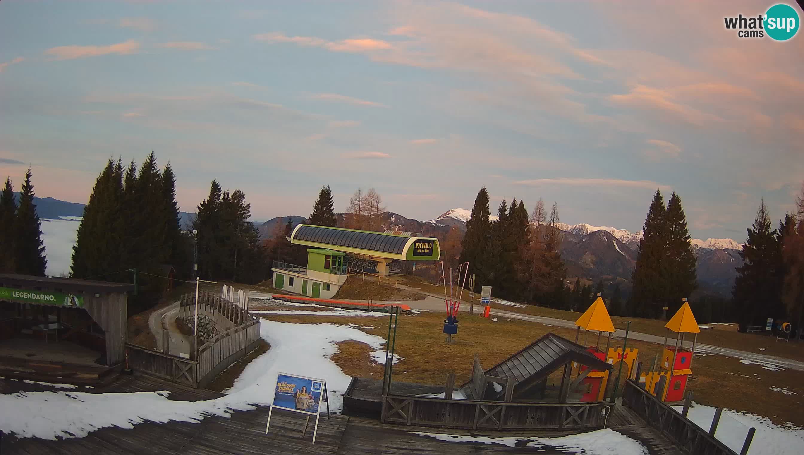 Web kamera Počivalo – Alpska Perla | Pogled uživo sa skijališta Cerkno