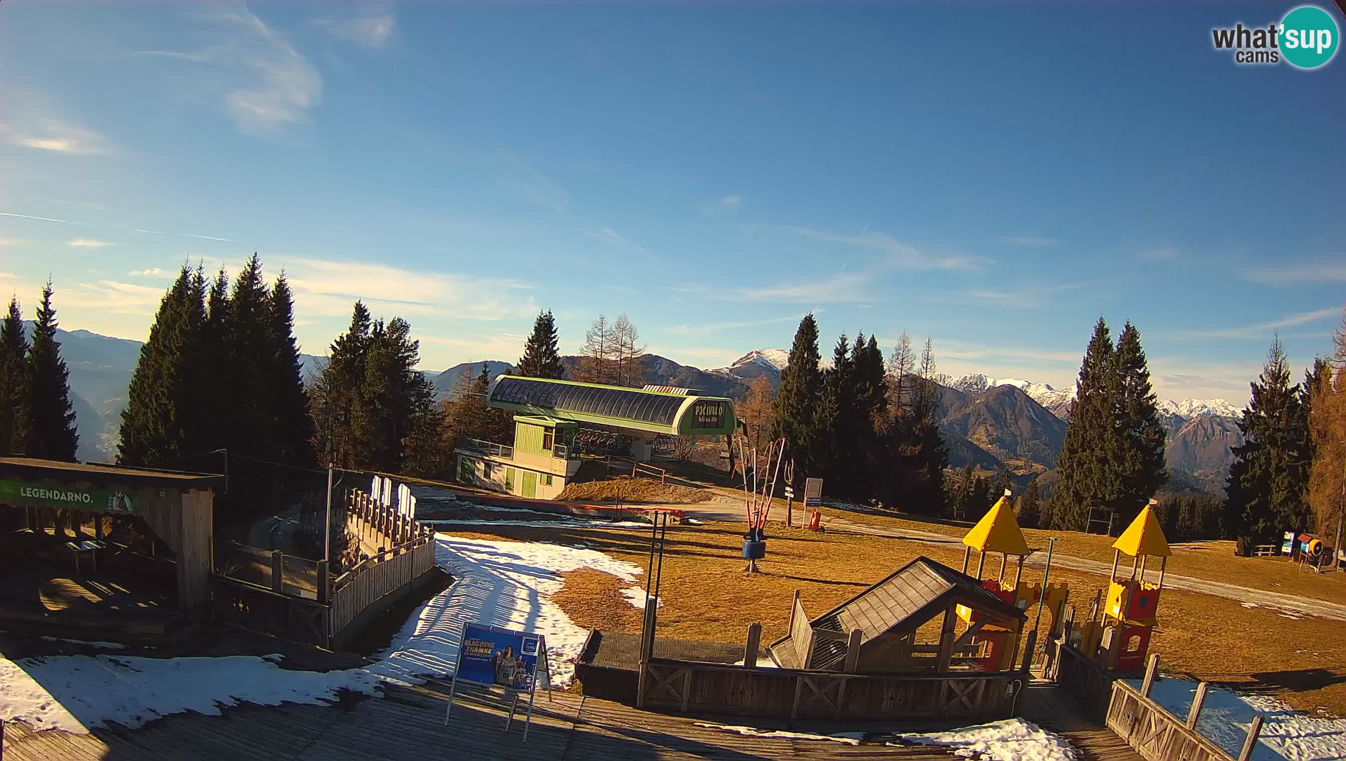 Spletna kamera Počivalo – Alpska Perla | Pogled v živo iz smučišča Cerkno