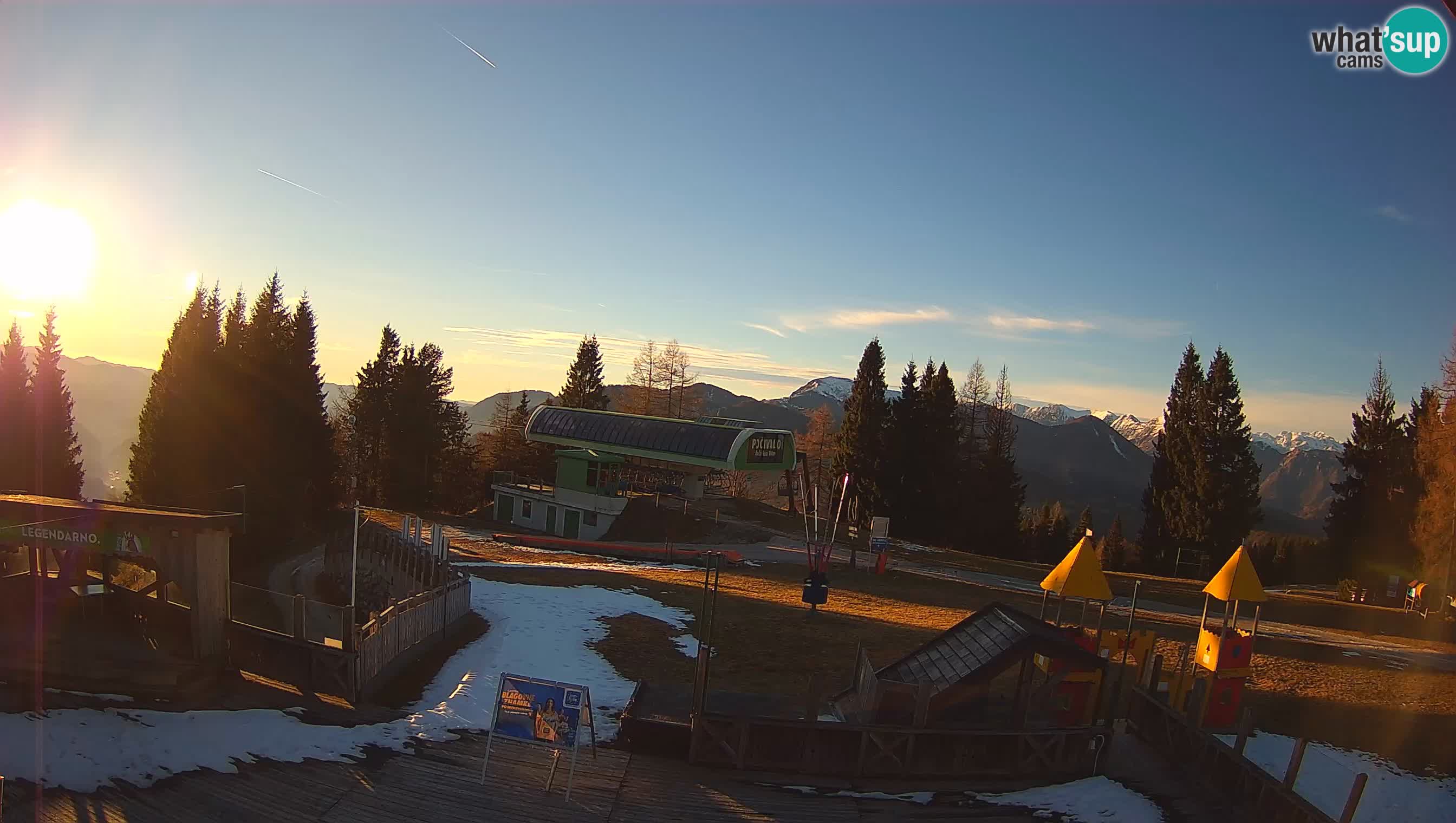 Webcam de la station de ski des Alpes slovènes à Cerkno Počivalo