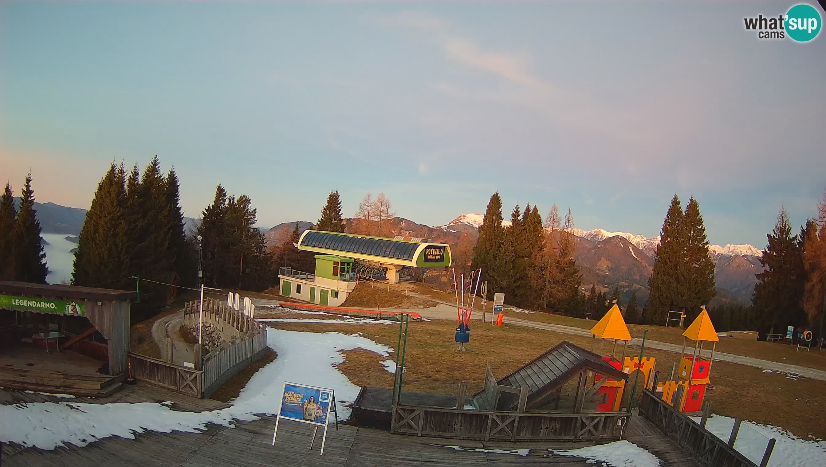 Cámara web Počivalo – Alpska Perla | Vista en vivo desde la estación de esquí Cerkno