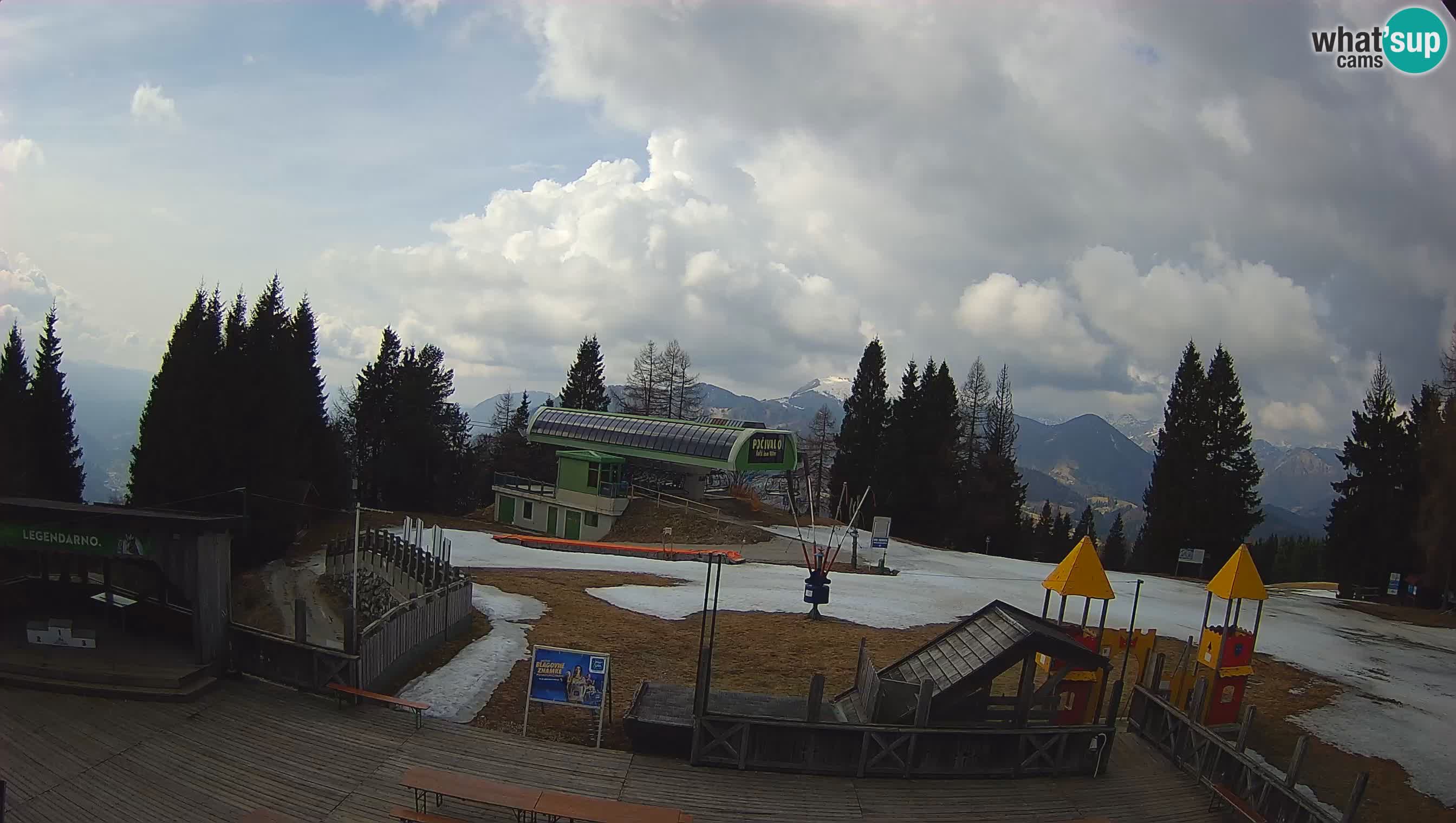 Cámara web Počivalo – Alpska Perla | Vista en vivo desde la estación de esquí Cerkno