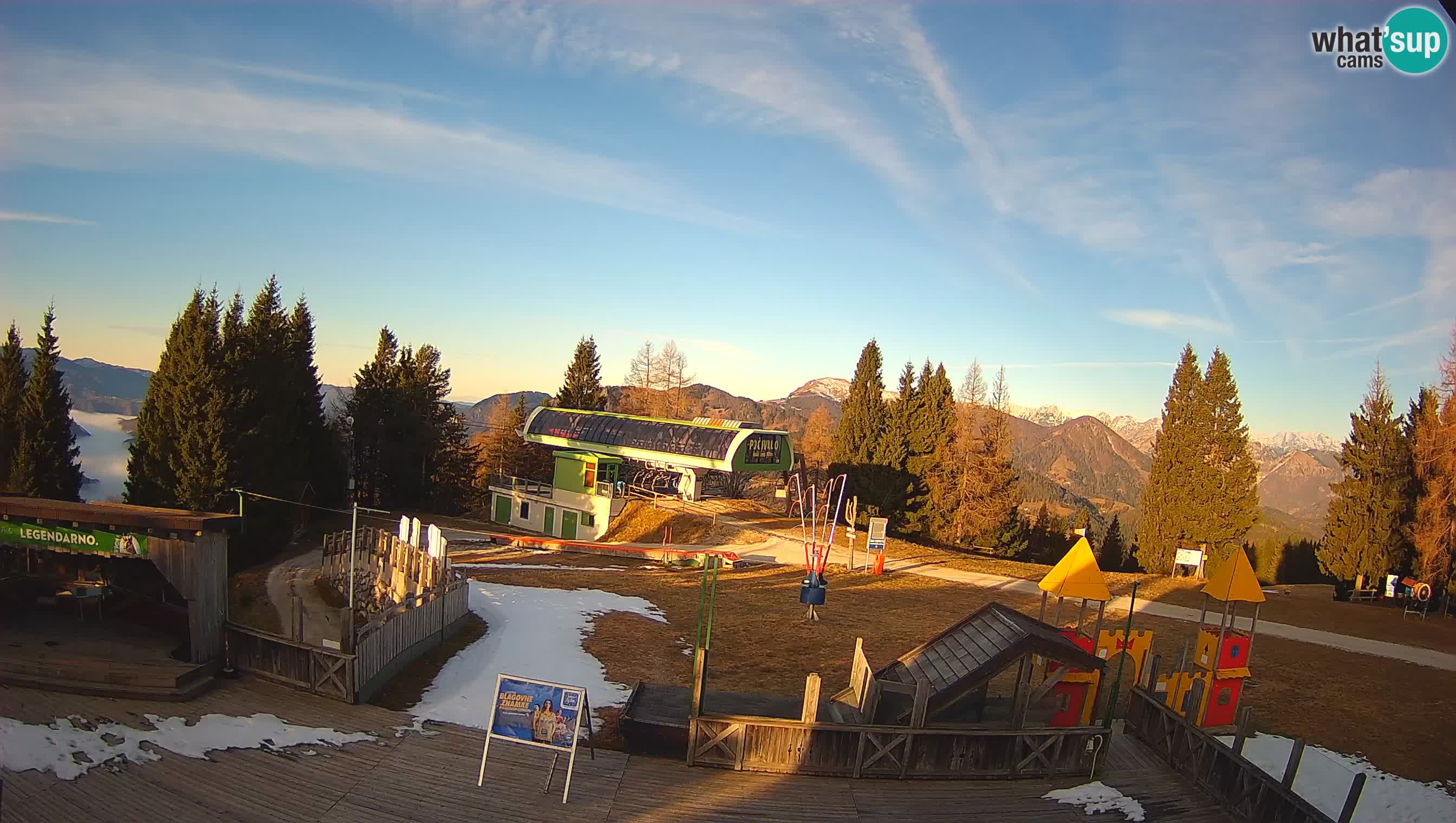 Cámara web Počivalo – Alpska Perla | Vista en vivo desde la estación de esquí Cerkno