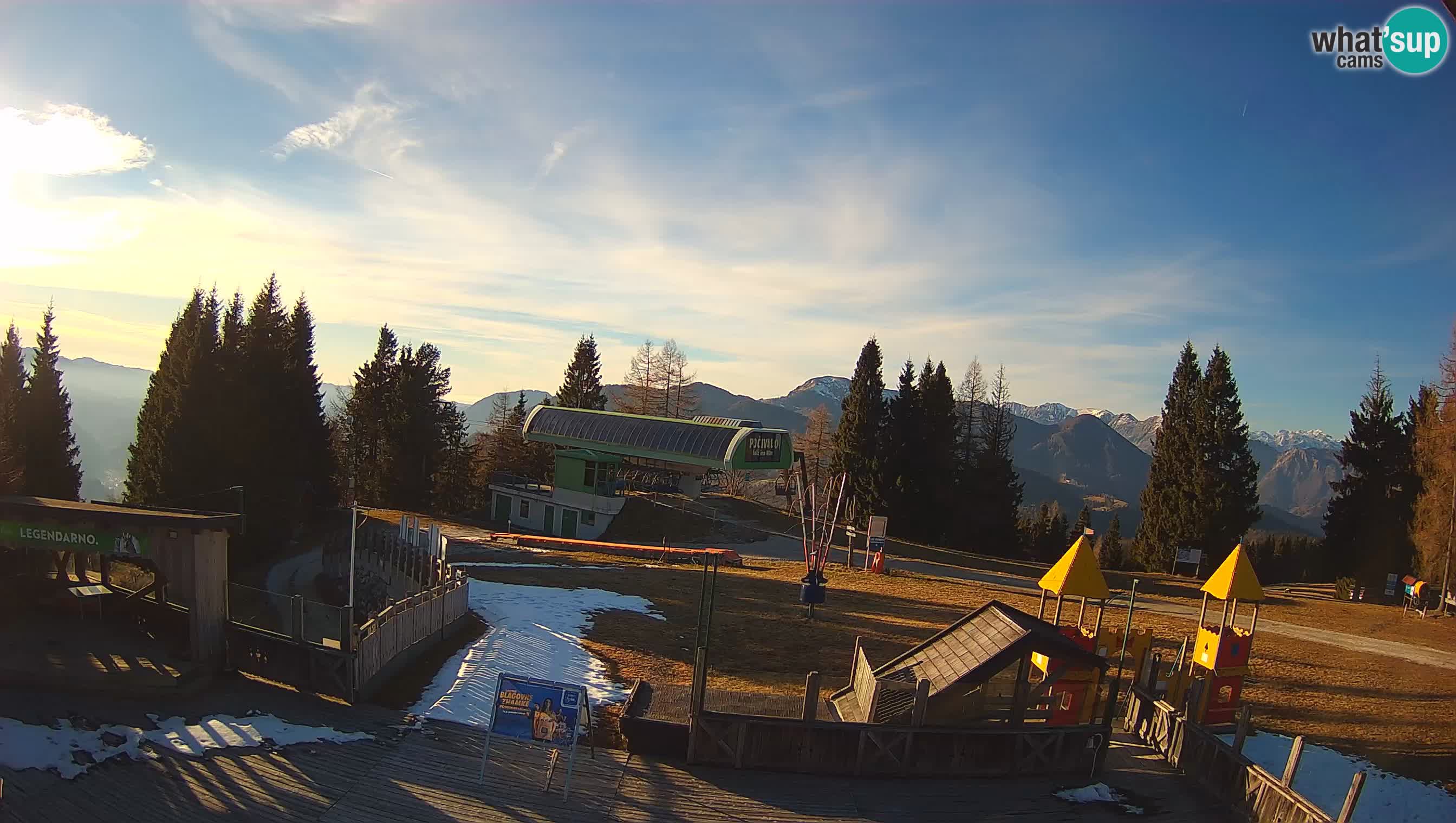 Webcam Počivalo – Alpska Perla | Vista live dalla stazione sciistica di Cerkno