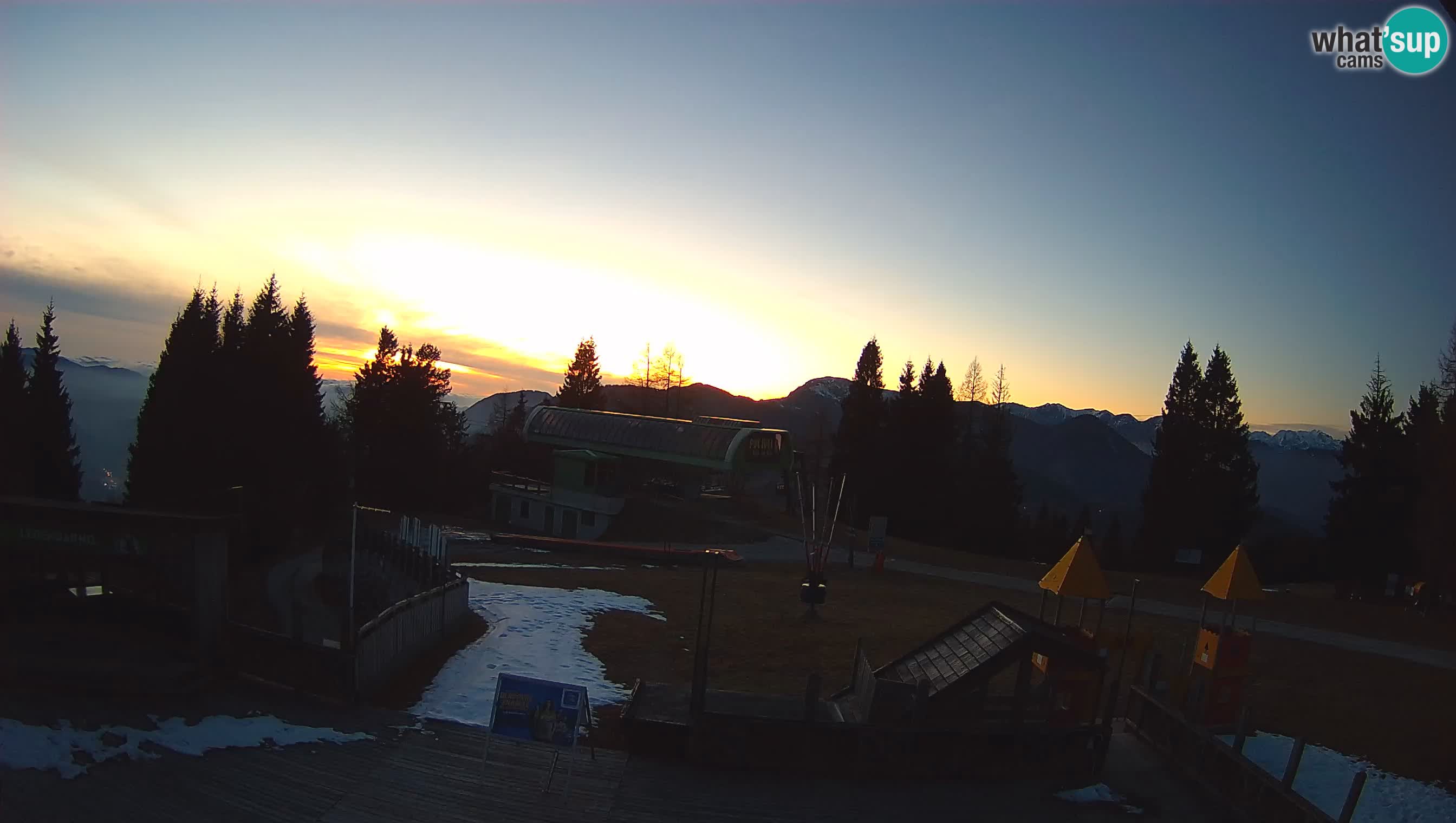 Webcam Počivalo – Alpska Perla | Live View from Cerkno Ski Resort