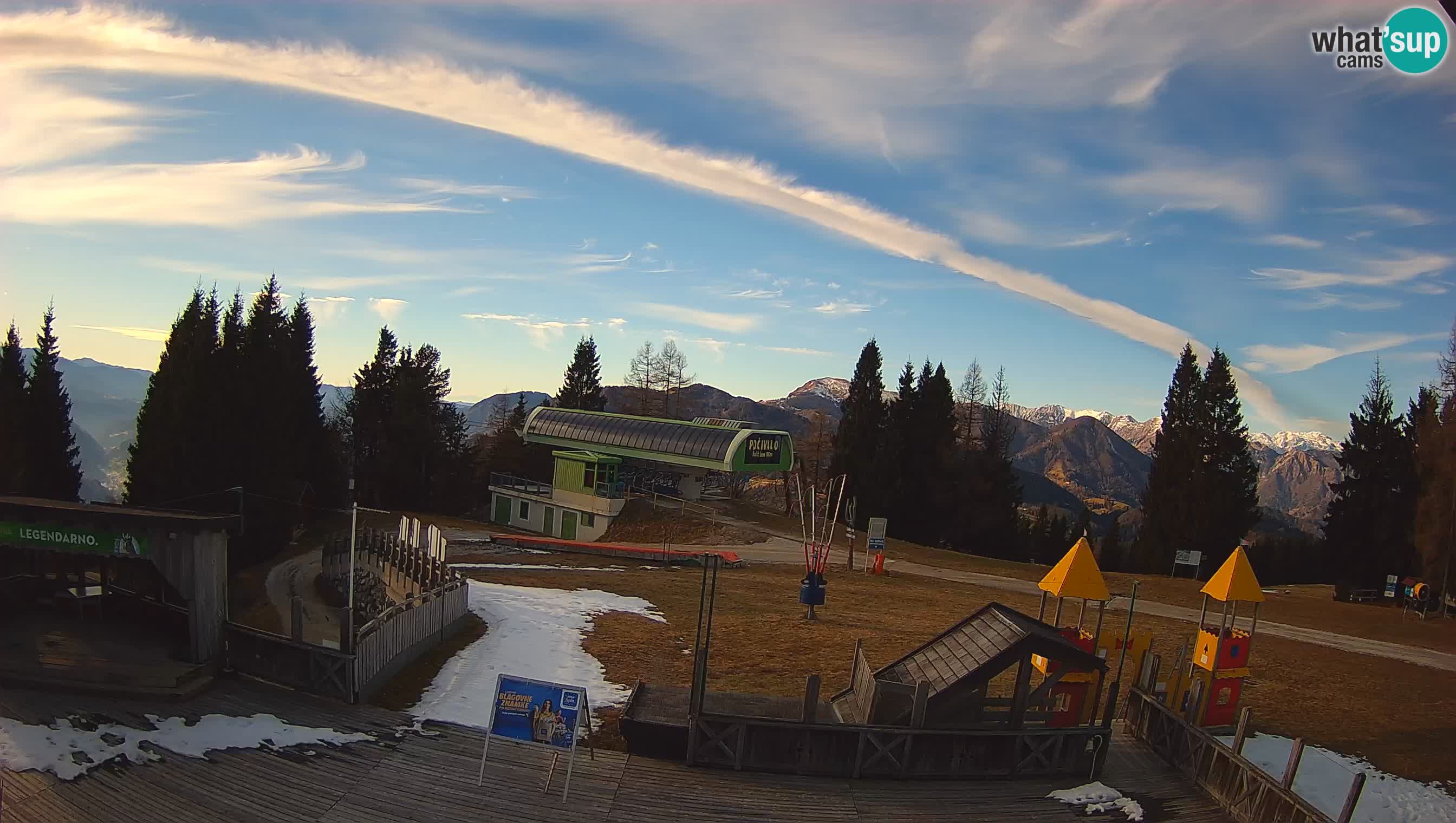 Cámara web Počivalo – Alpska Perla | Vista en vivo desde la estación de esquí Cerkno