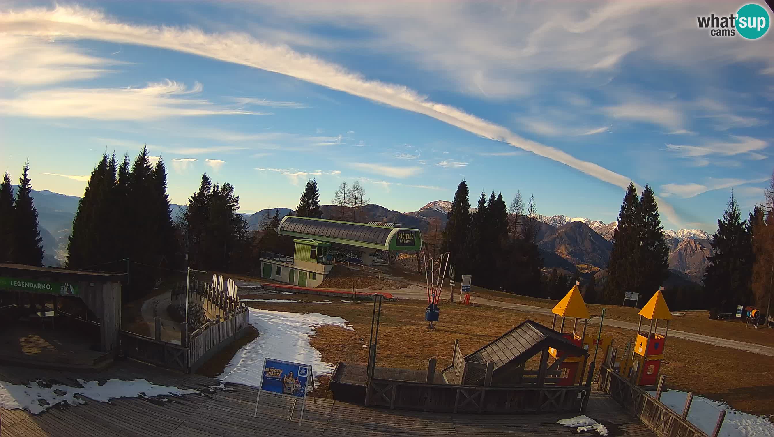 Webcam Počivalo – Alpska Perla | Vista live dalla stazione sciistica di Cerkno