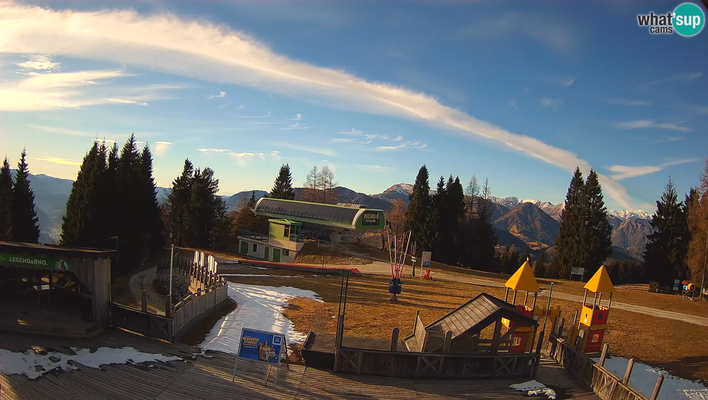 Webcam de la station de ski des Alpes slovènes à Cerkno Počivalo