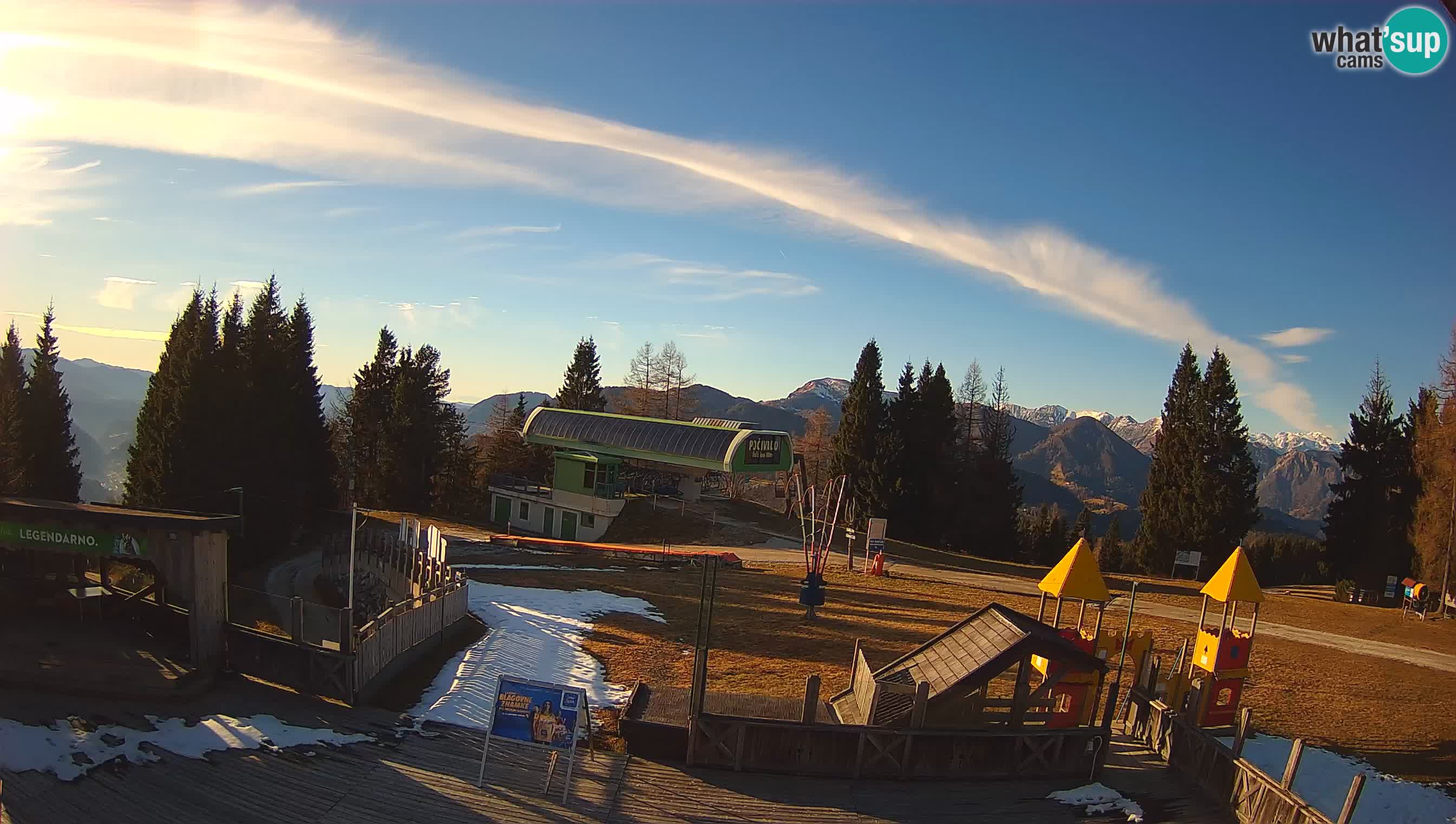 Cámara web Počivalo – Alpska Perla | Vista en vivo desde la estación de esquí Cerkno