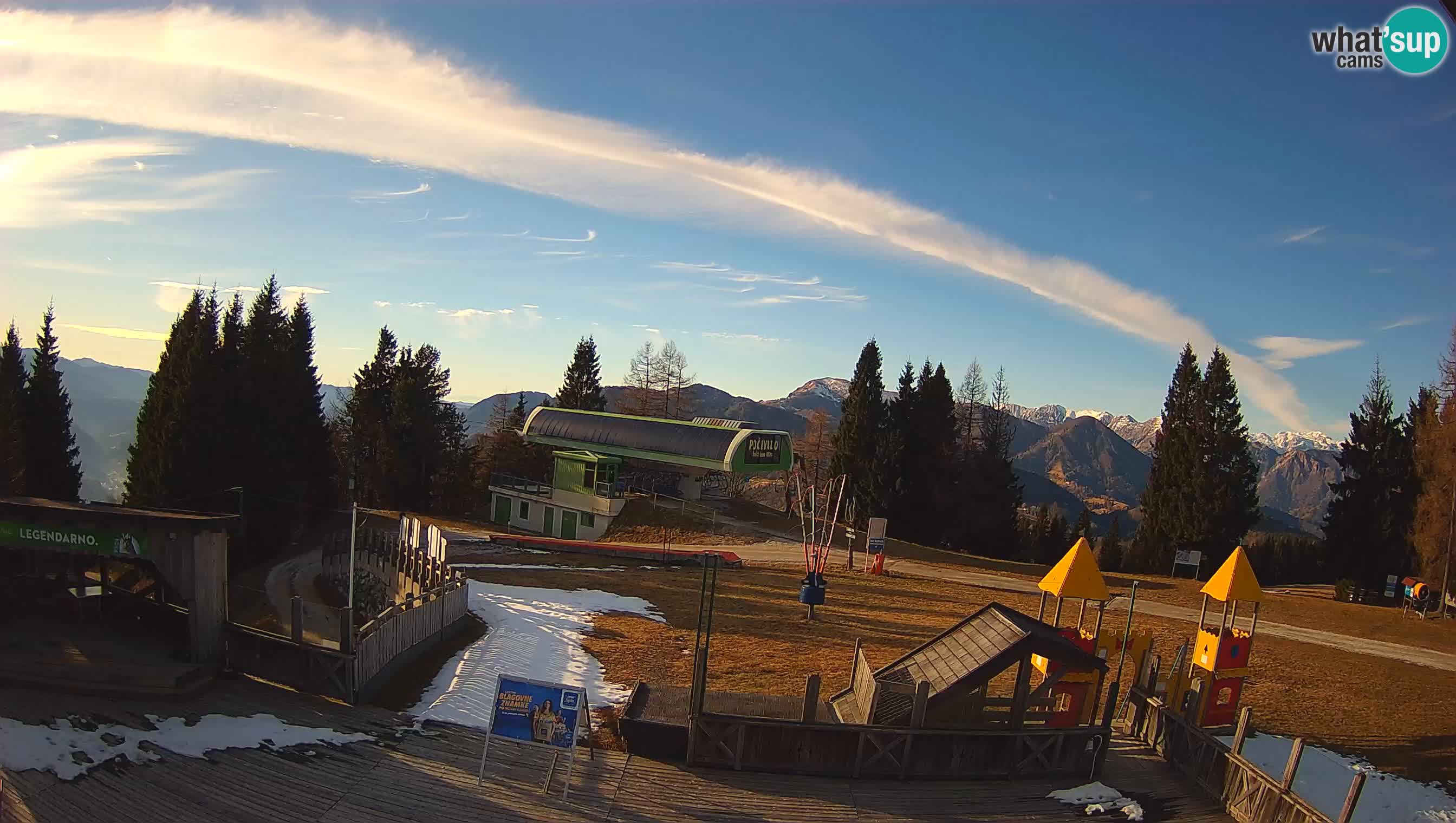 Webcam de la station de ski des Alpes slovènes à Cerkno Počivalo
