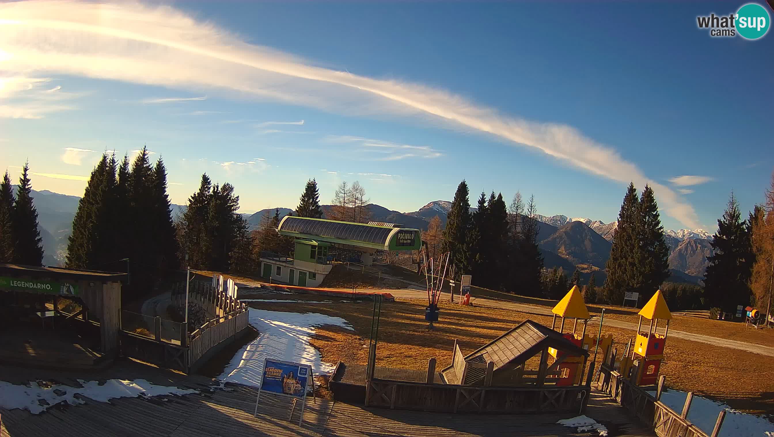 Web kamera Počivalo – Alpska Perla | Pogled uživo sa skijališta Cerkno