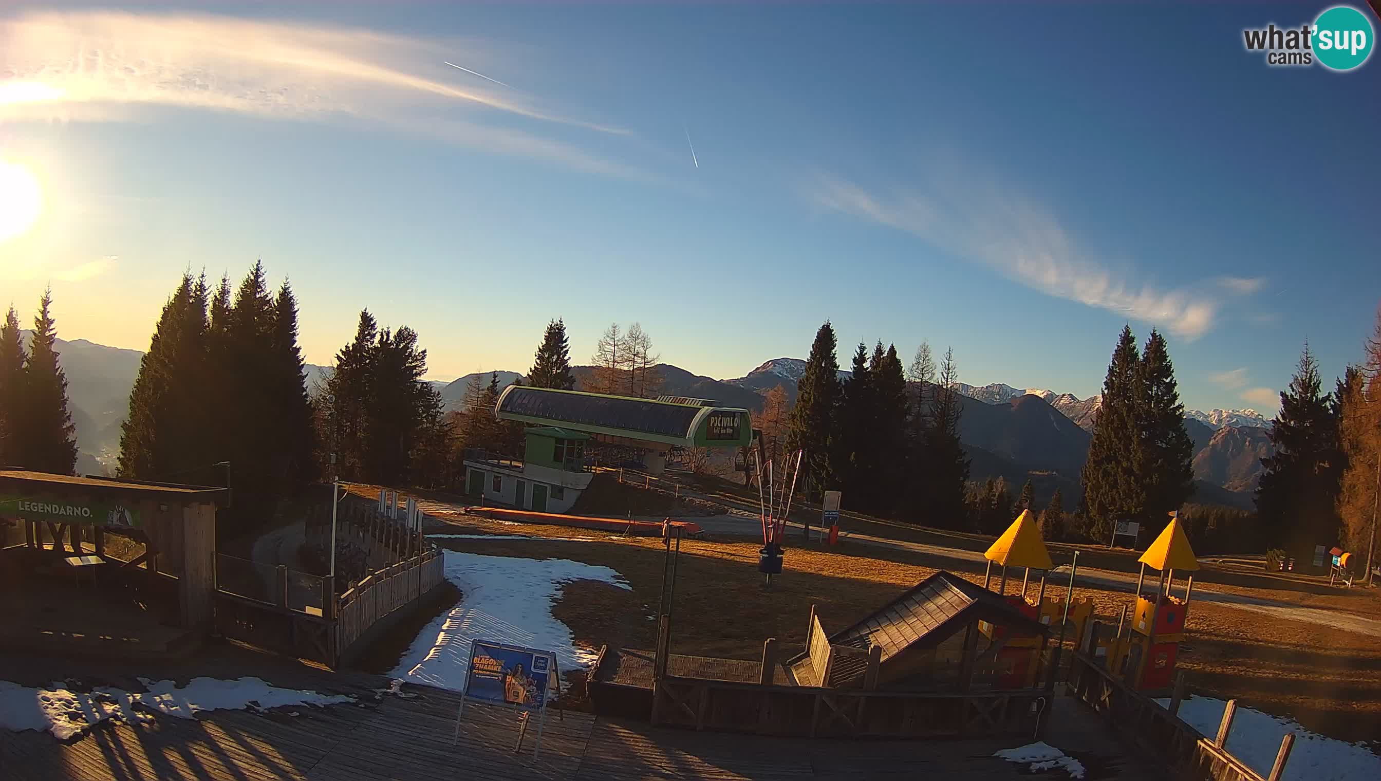Webcam Počivalo – Alpska Perla | Vista live dalla stazione sciistica di Cerkno