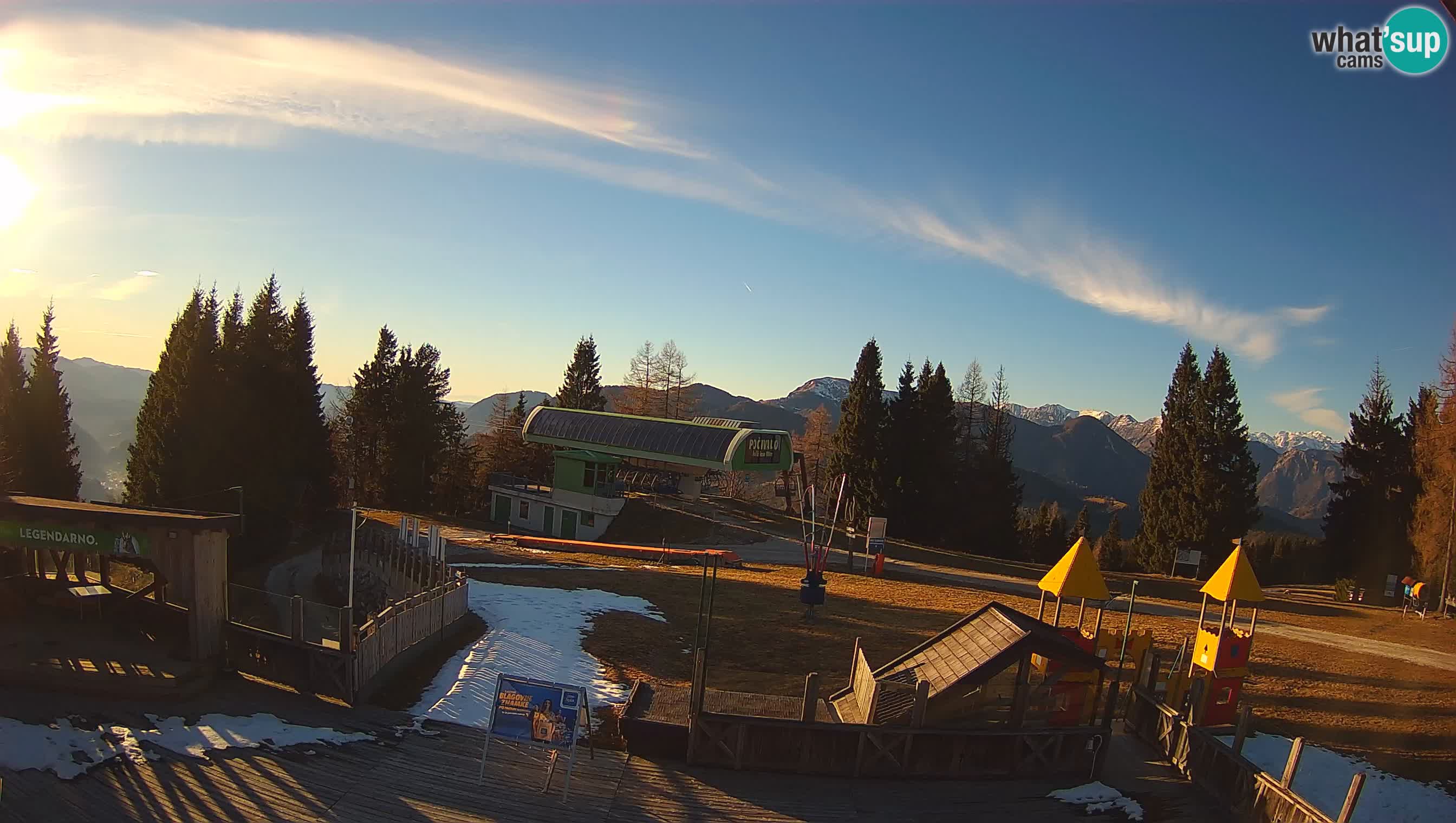 Cámara web Počivalo – Alpska Perla | Vista en vivo desde la estación de esquí Cerkno