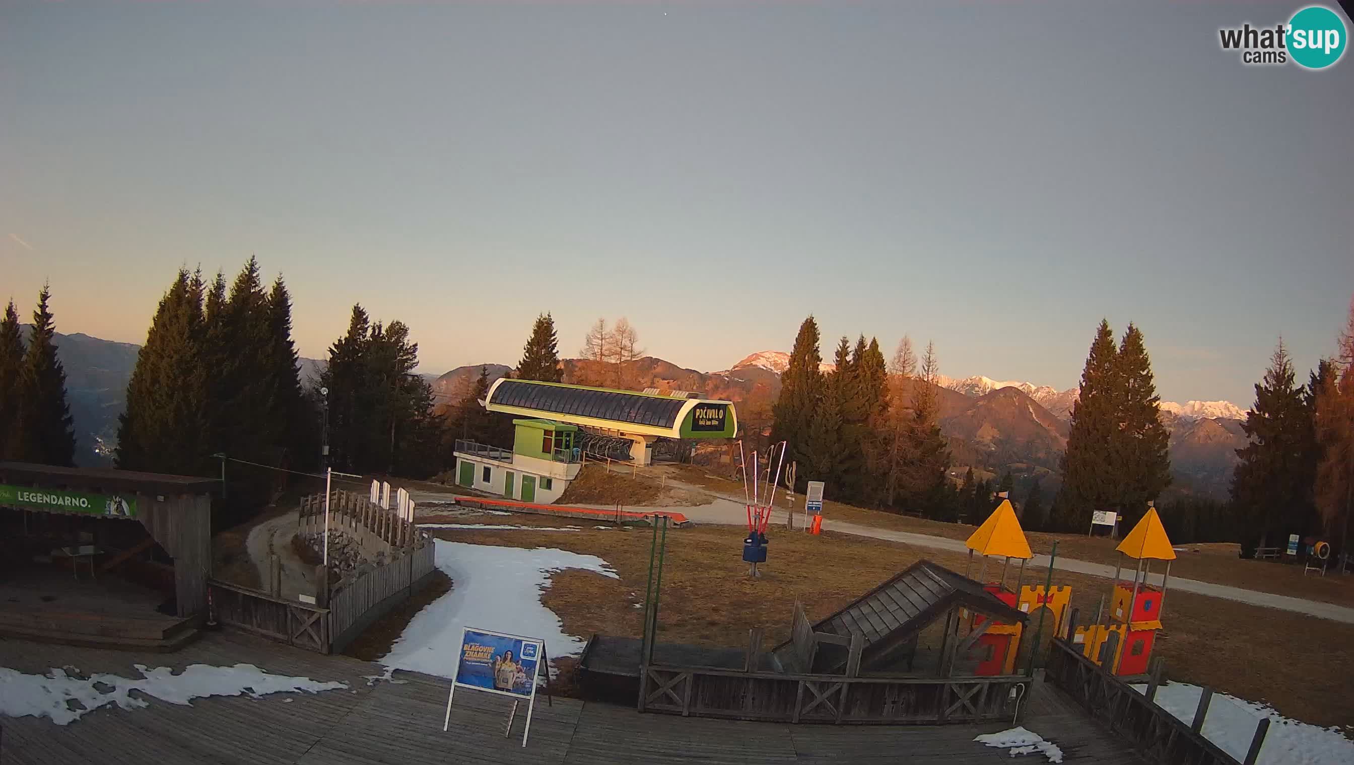 Webcam Počivalo – Alpska Perla | Vista live dalla stazione sciistica di Cerkno