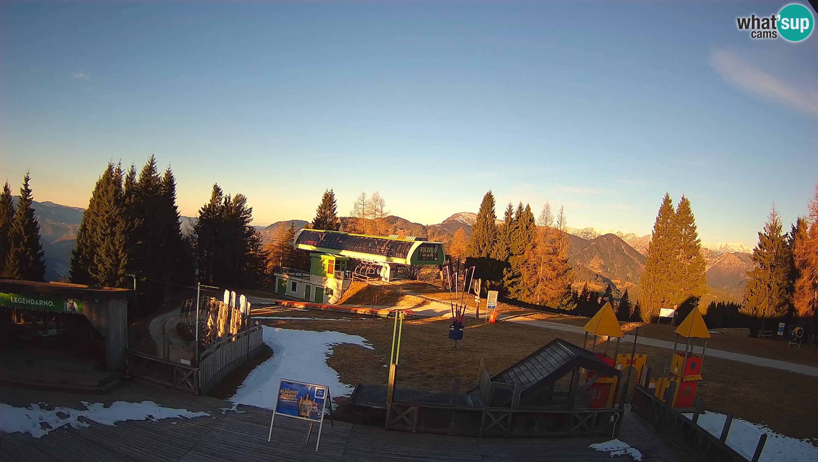 Webcam Počivalo – Alpska Perla | Live View from Cerkno Ski Resort