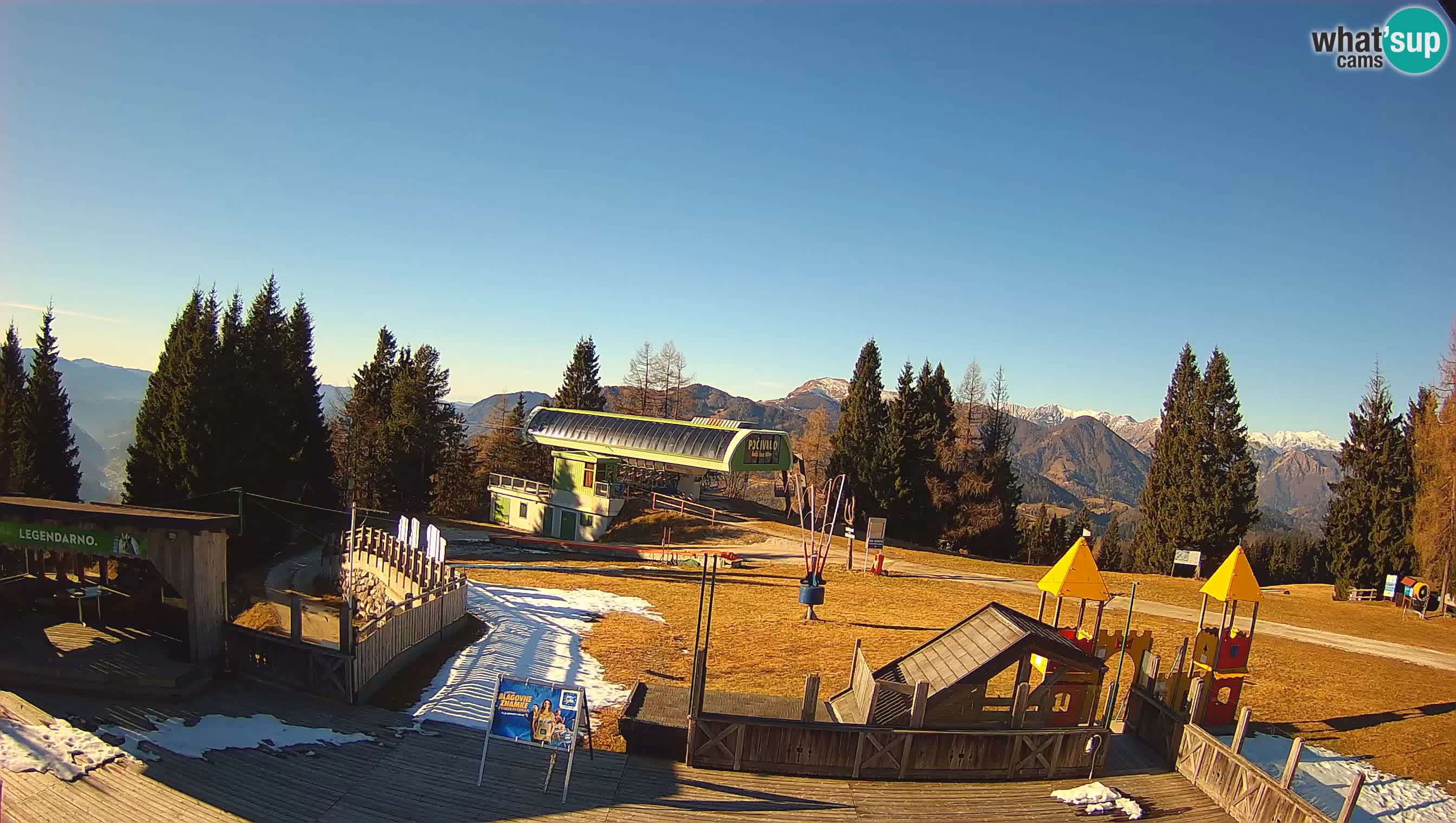 Web kamera Počivalo – Alpska Perla | Pogled uživo sa skijališta Cerkno