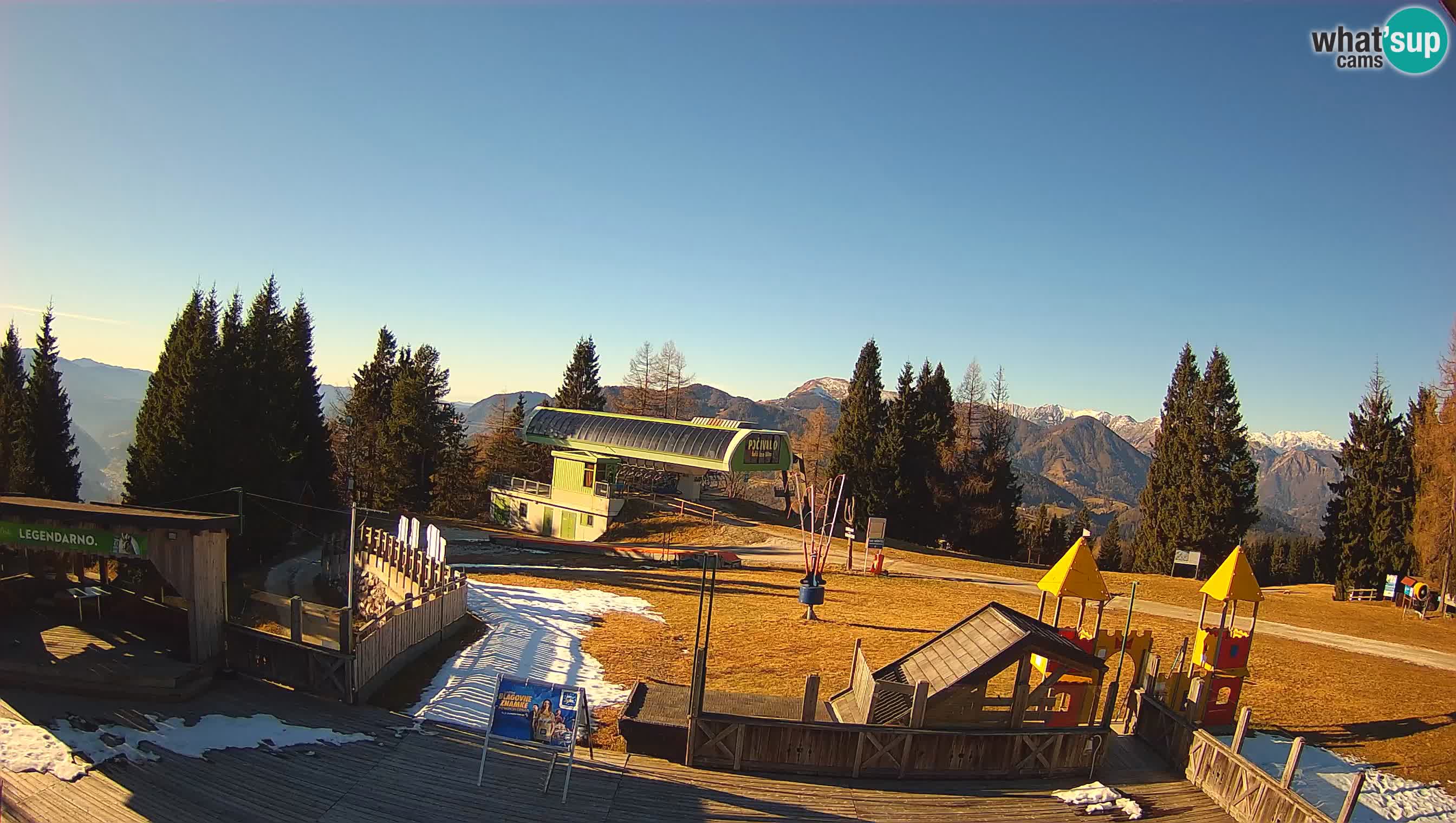 Web kamera Počivalo – Alpska Perla | Pogled uživo sa skijališta Cerkno