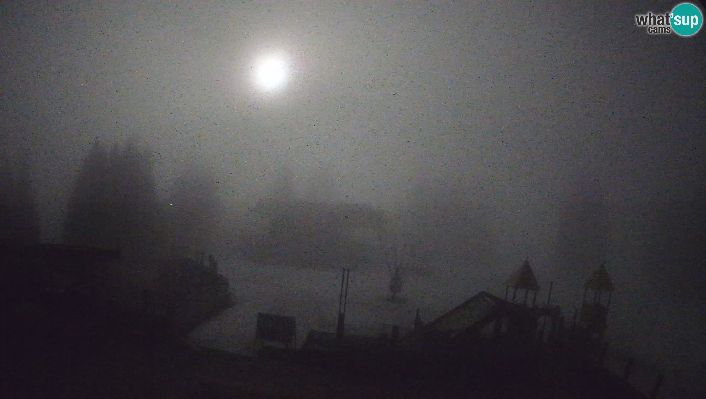 Spletna kamera Počivalo – Alpska Perla | Pogled v živo iz smučišča Cerkno