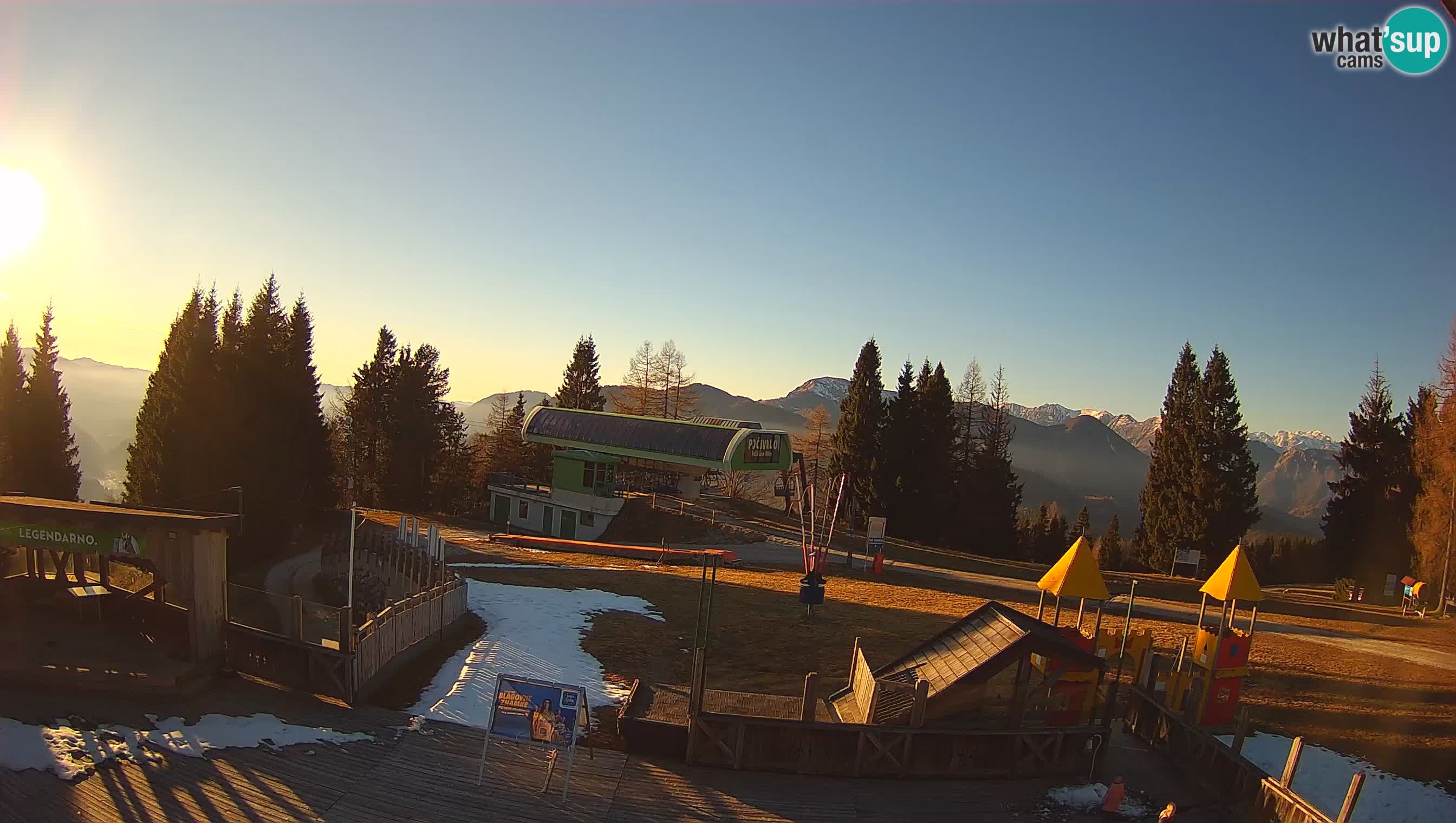 Webcam Počivalo – Alpska Perla | Live View from Cerkno Ski Resort