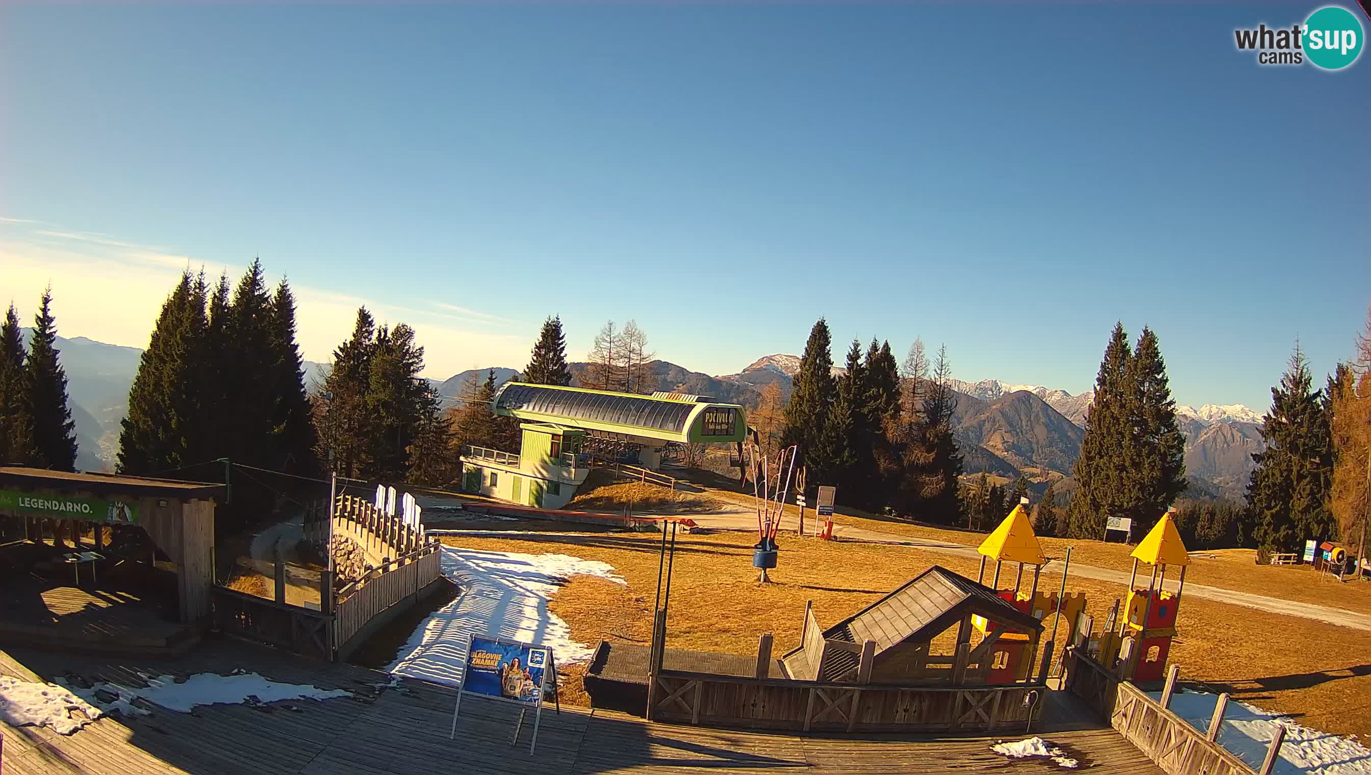 Webcam Počivalo – Alpska Perla | Vista live dalla stazione sciistica di Cerkno