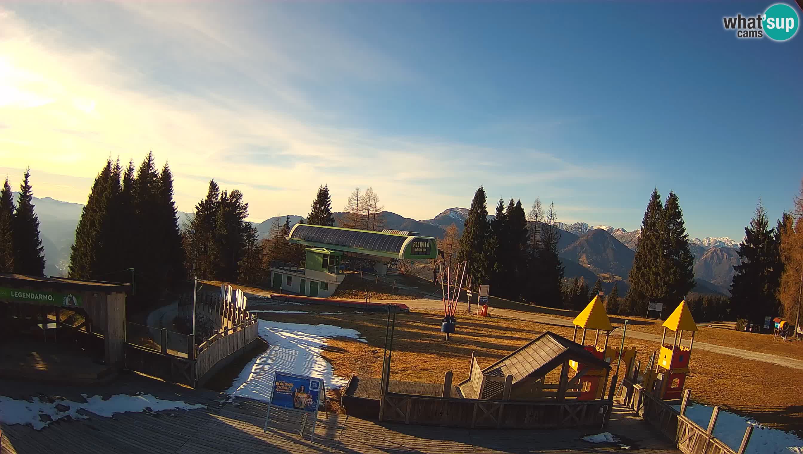 Cámara web Počivalo – Alpska Perla | Vista en vivo desde la estación de esquí Cerkno