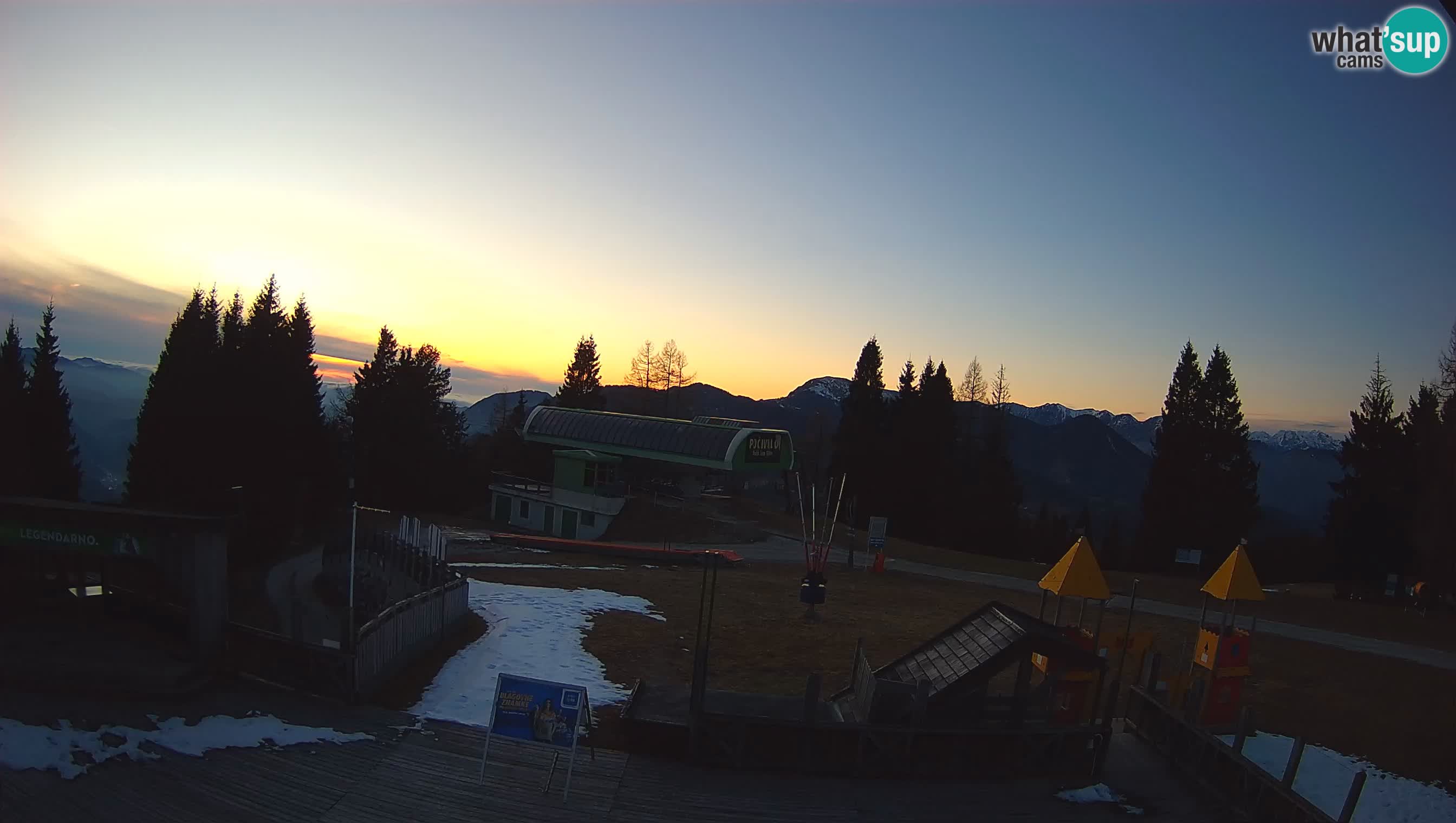Webcam Počivalo – Alpska Perla | Live View from Cerkno Ski Resort