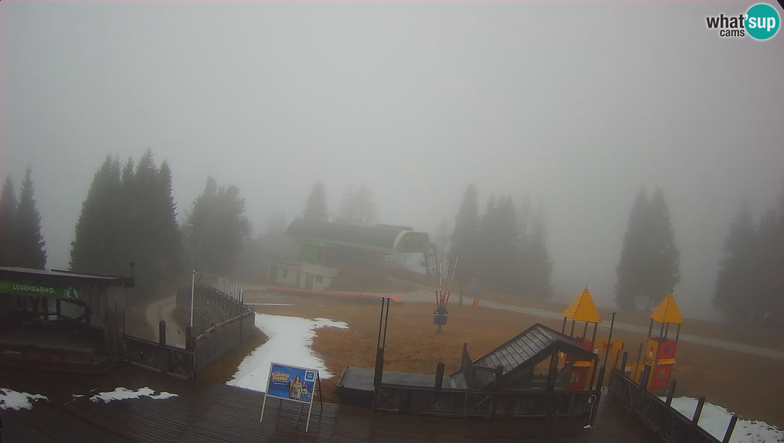 Alpska Perla Ski hotel Cerkno Počivalo webcam – Slovenia