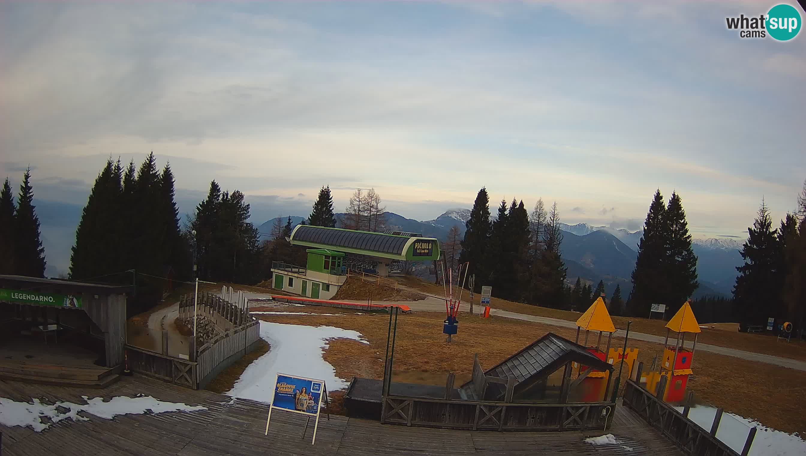 Cámara web Počivalo – Alpska Perla | Vista en vivo desde la estación de esquí Cerkno