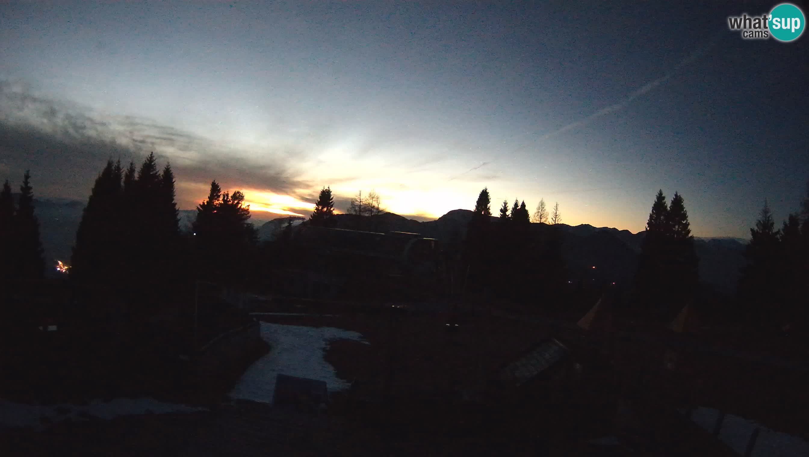 Alpska Perla kamera Cerkno Počivalo