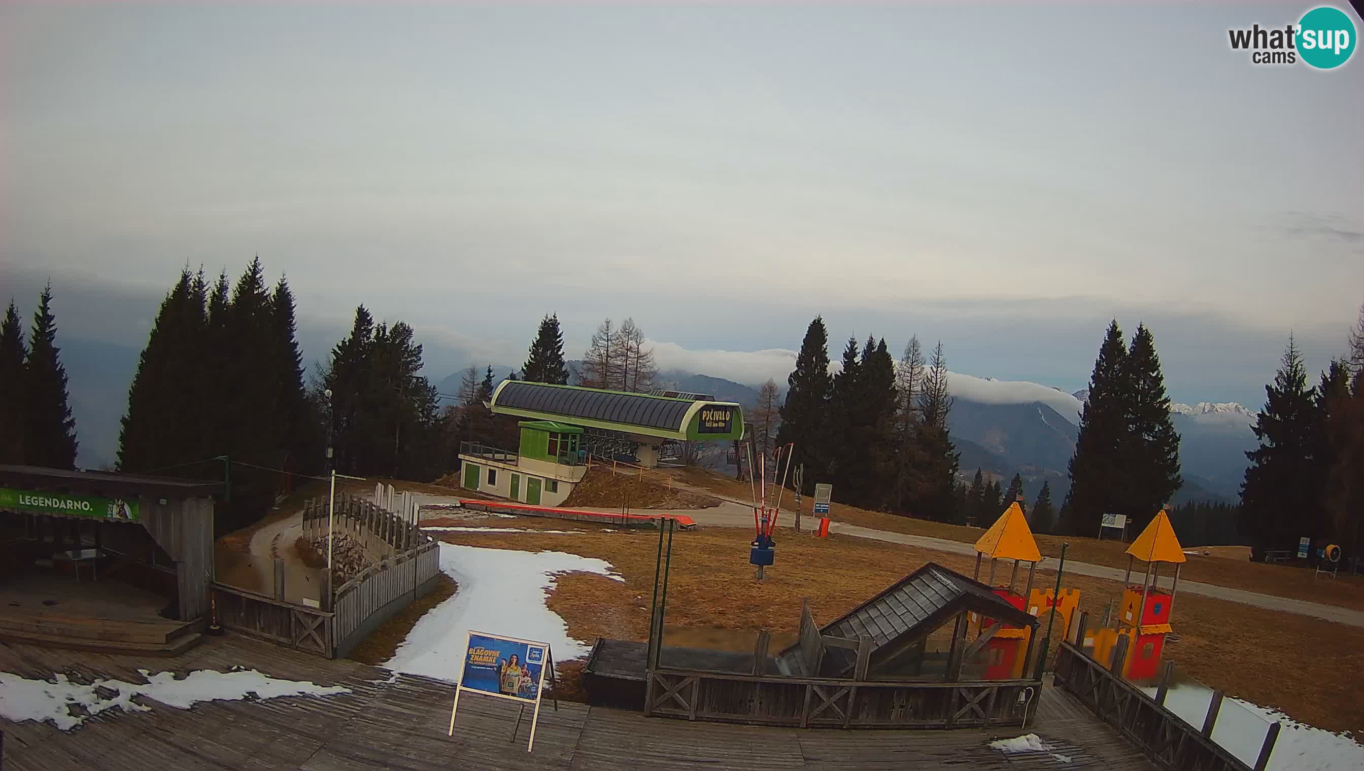 Web kamera Počivalo – Alpska Perla | Pogled uživo sa skijališta Cerkno