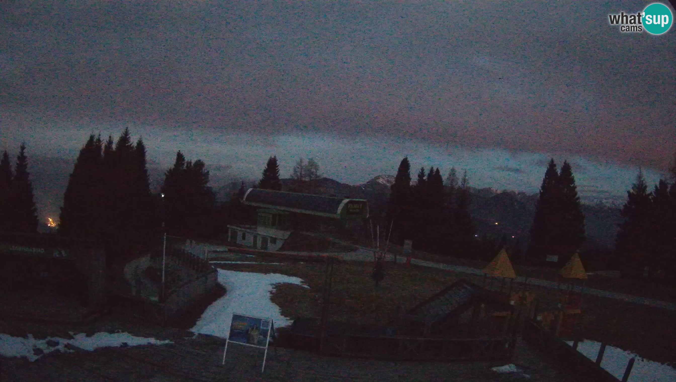 Cámara web Počivalo – Alpska Perla | Vista en vivo desde la estación de esquí Cerkno